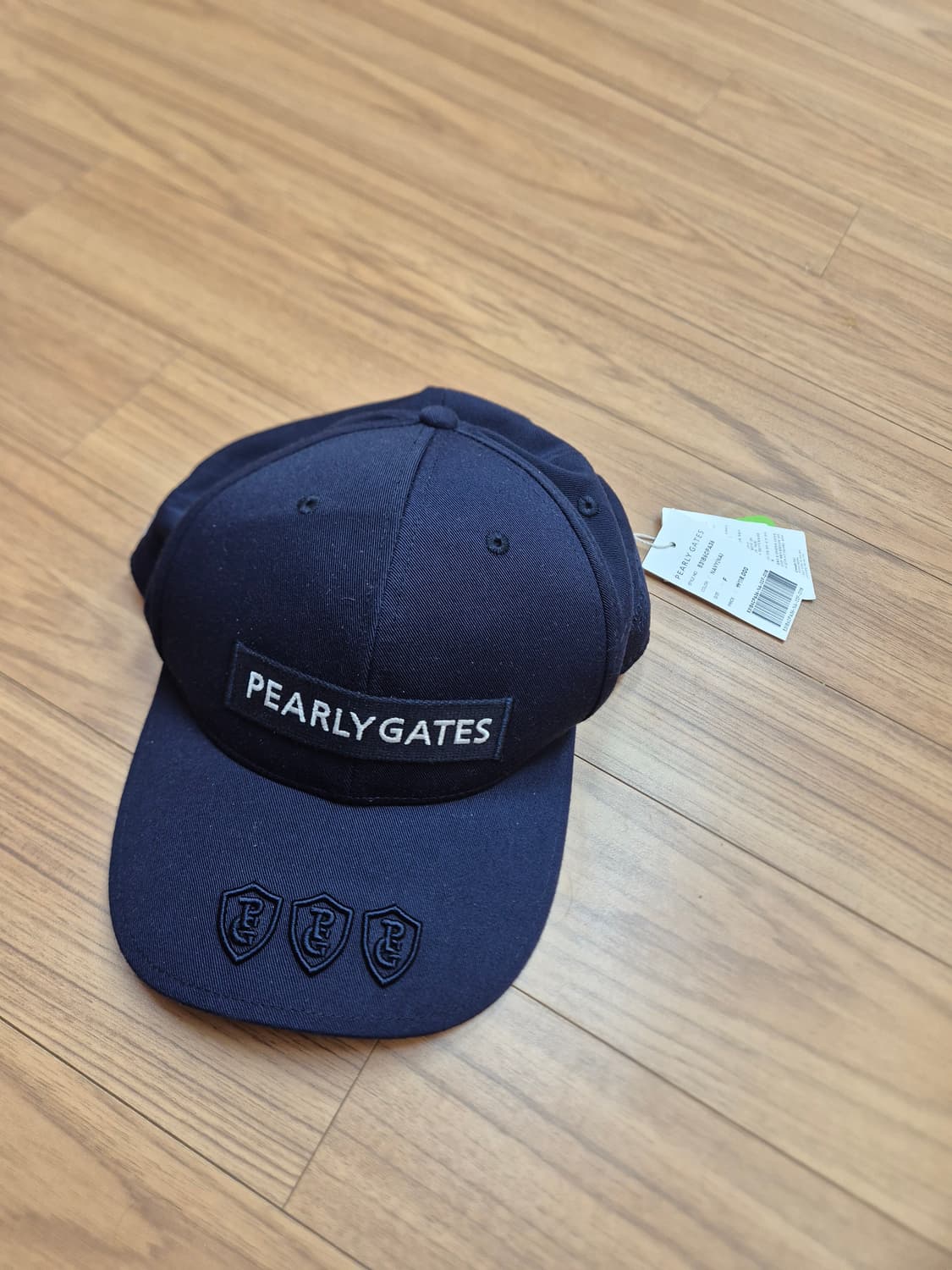 택 달린 파리게이츠 볼캡 네이비 색상입니다. 스타일 번호는 531B6CP 상품이미지1