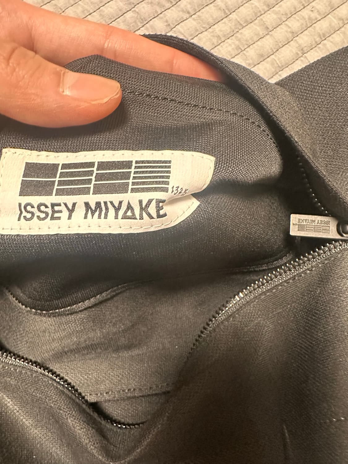 이세이 미야케 가방 상품이미지5