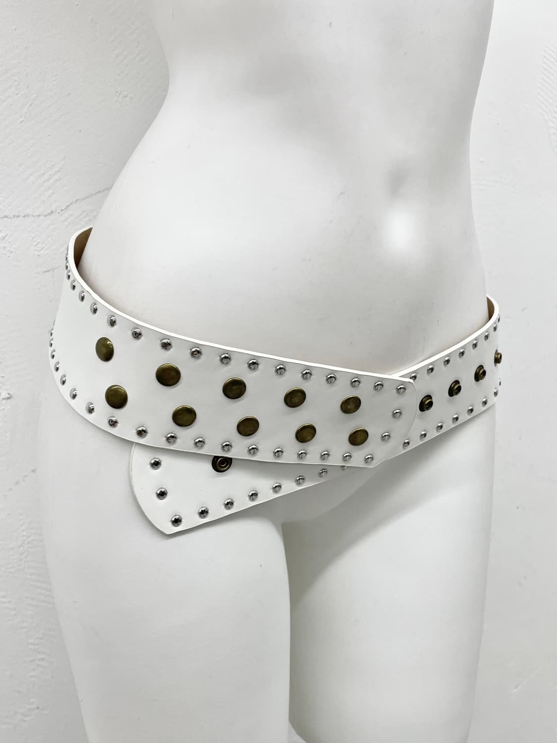 락시크 스터드 와이드 벨트 상품이미지2