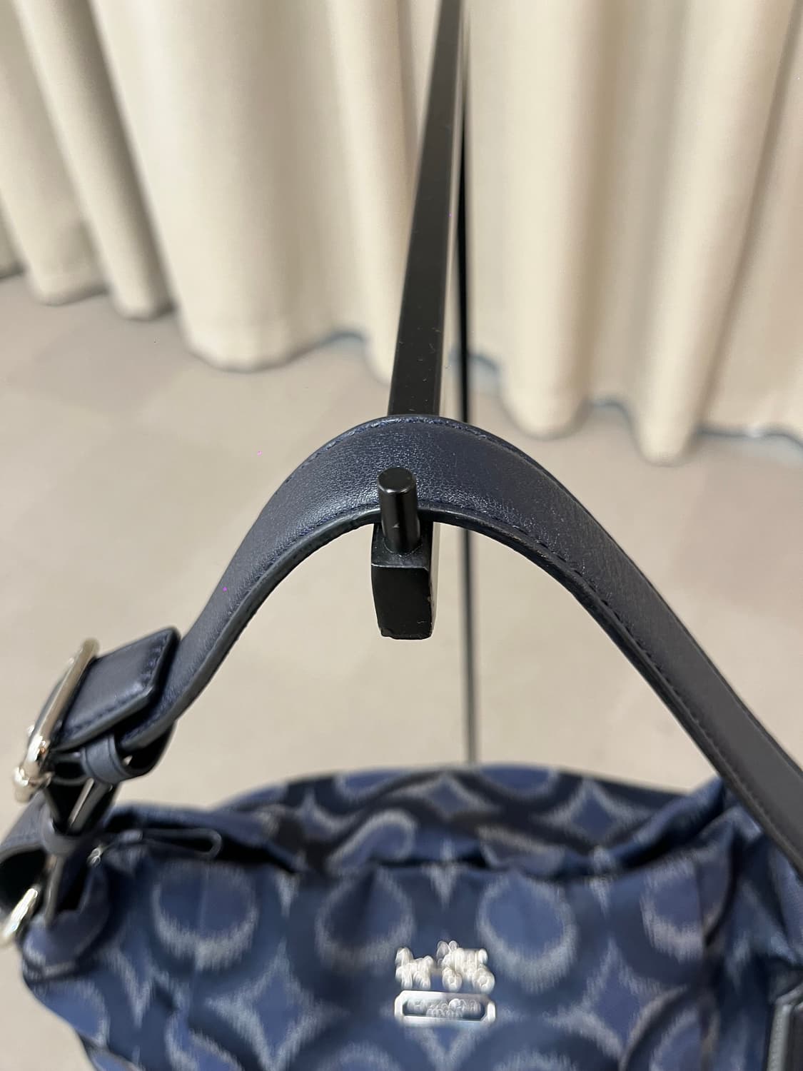 Coach navy basic shoulder bag 상품이미지6