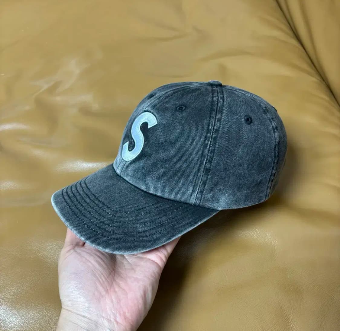 Supreme 슈프림 20ss 피그먼트 블랙 S로고 6패널 볼캡 모자 상품이미지4