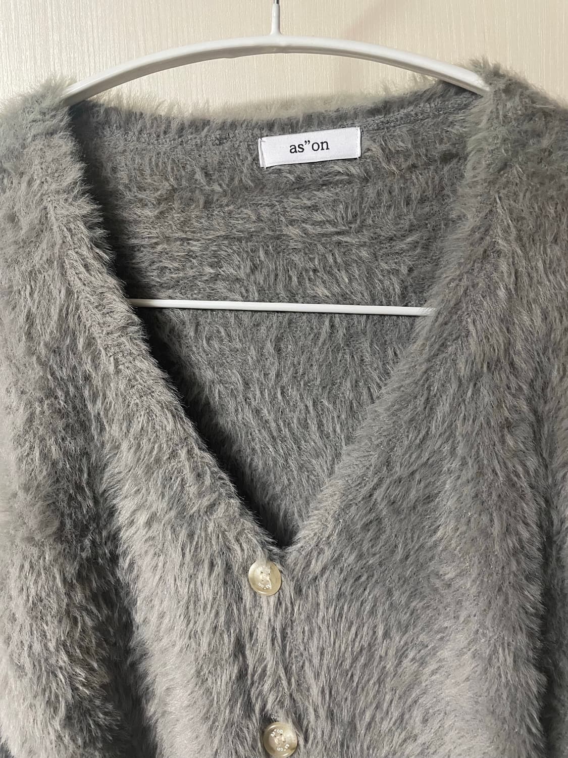 as"on 애즈온 회색 퍼 가디건 상품이미지2
