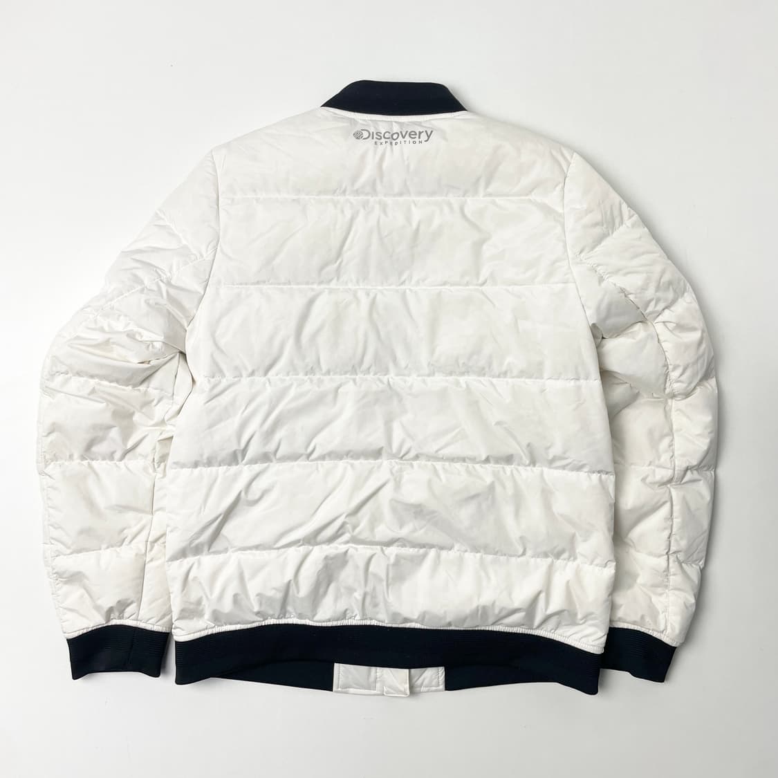 [중고] 디스커버리 여성 화이트 패딩 봄버 자켓 상품이미지2