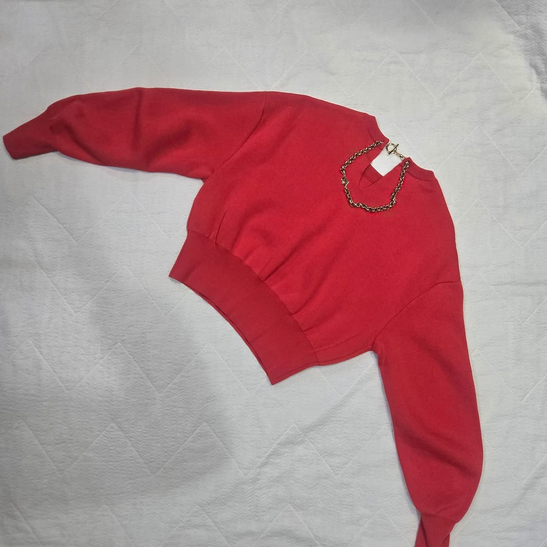 럭키슈에뜨 뒷체인 니트  상품이미지2