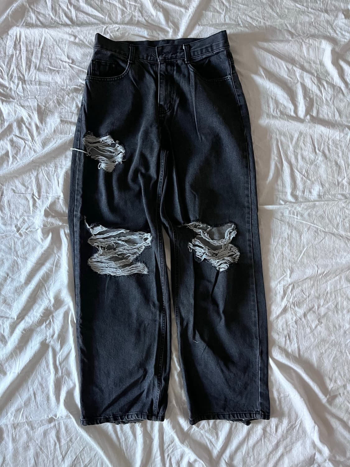 Distressed Baggy Denim Jeans 상품이미지1