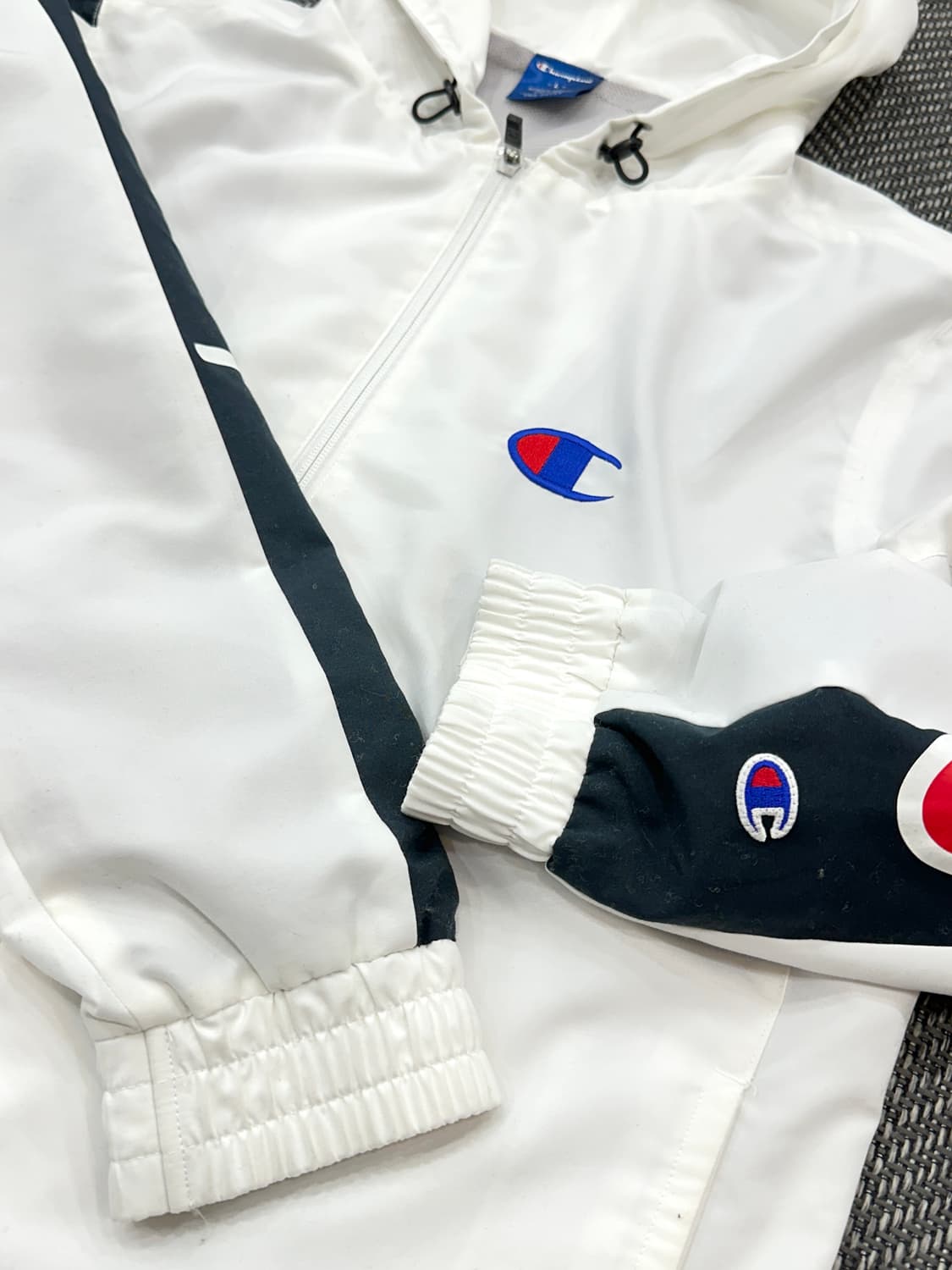 챔피온 바람막이 화이트 상품이미지5