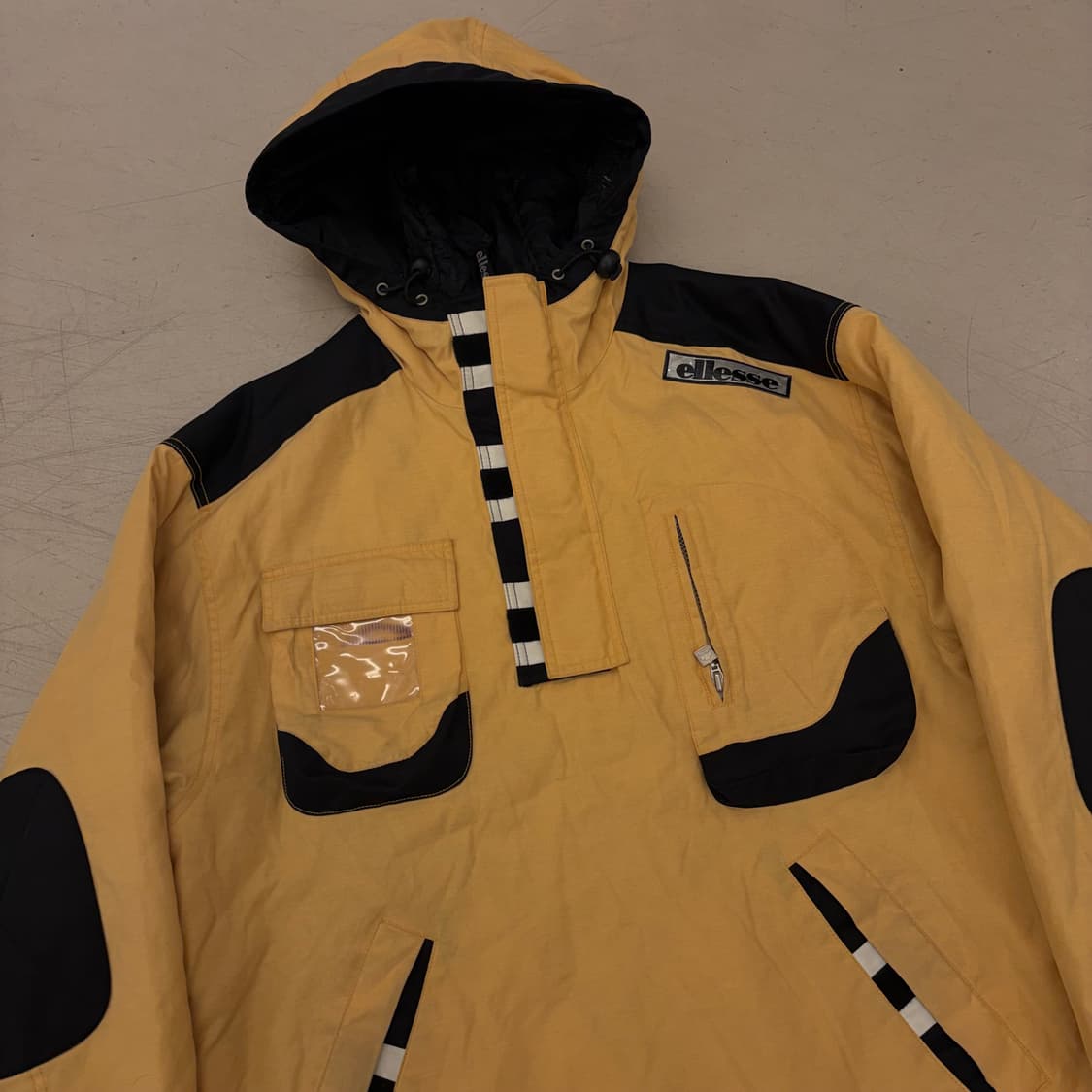 엘레쎄 스키 올드스쿨 배색 아노락 점퍼 상품이미지2