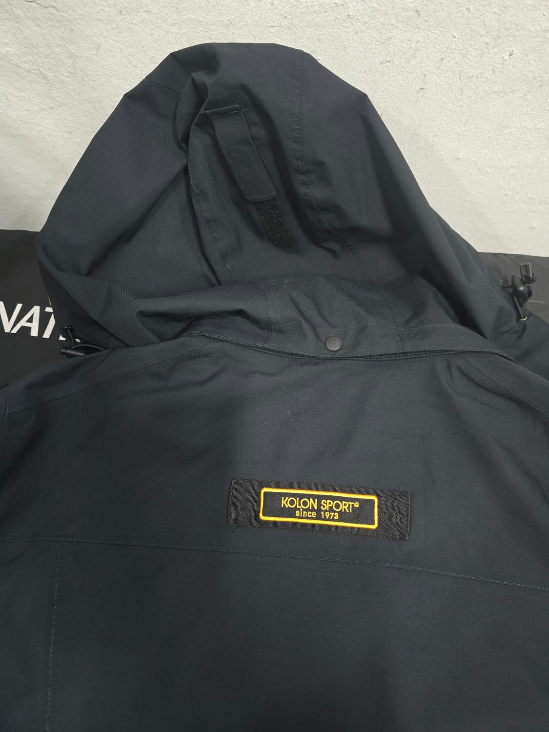 코오롱스포츠 안타티카 고어텍스 블랙 자켓 상품이미지3