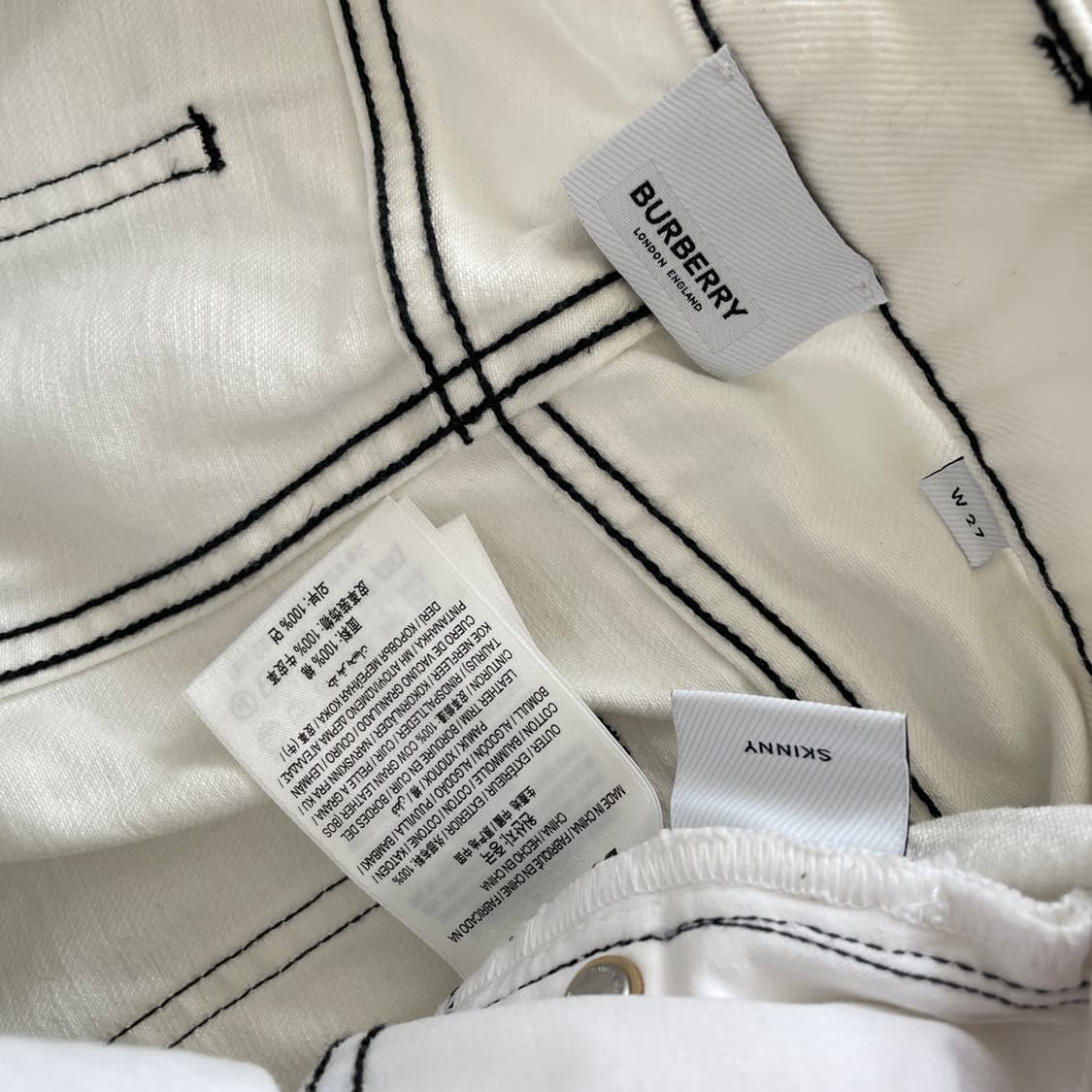 버버리 화이트 여성27 코튼 블랙 스티치 스탠다드 데님 팬츠 바지 상품이미지9