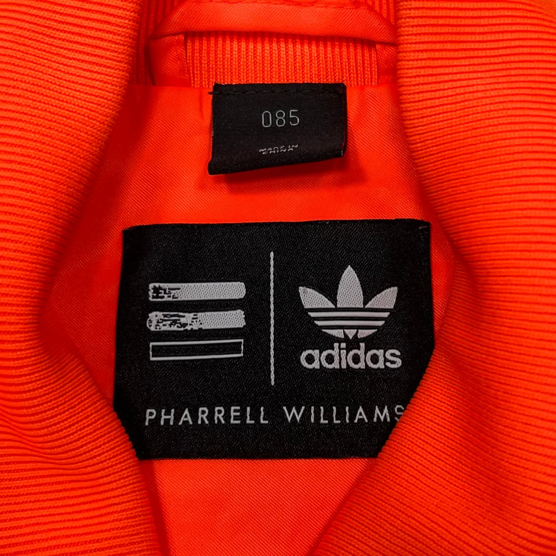 아디다스 퍼렐윌리엄스 바시티 v0715 상품이미지8