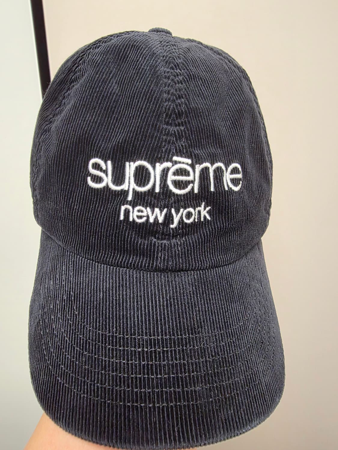 슈프림 고어텍스 코듀로이 클래식 로고 6-패널 캡 블랙 - 21FW 상품이미지2