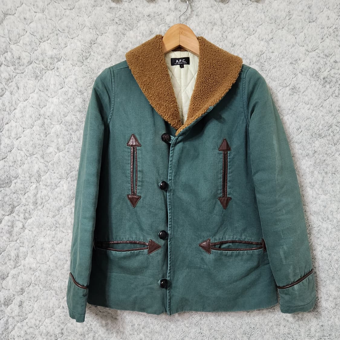 H559 [XS] APC 아페쎄 빈티지 퍼 자켓 상품이미지1