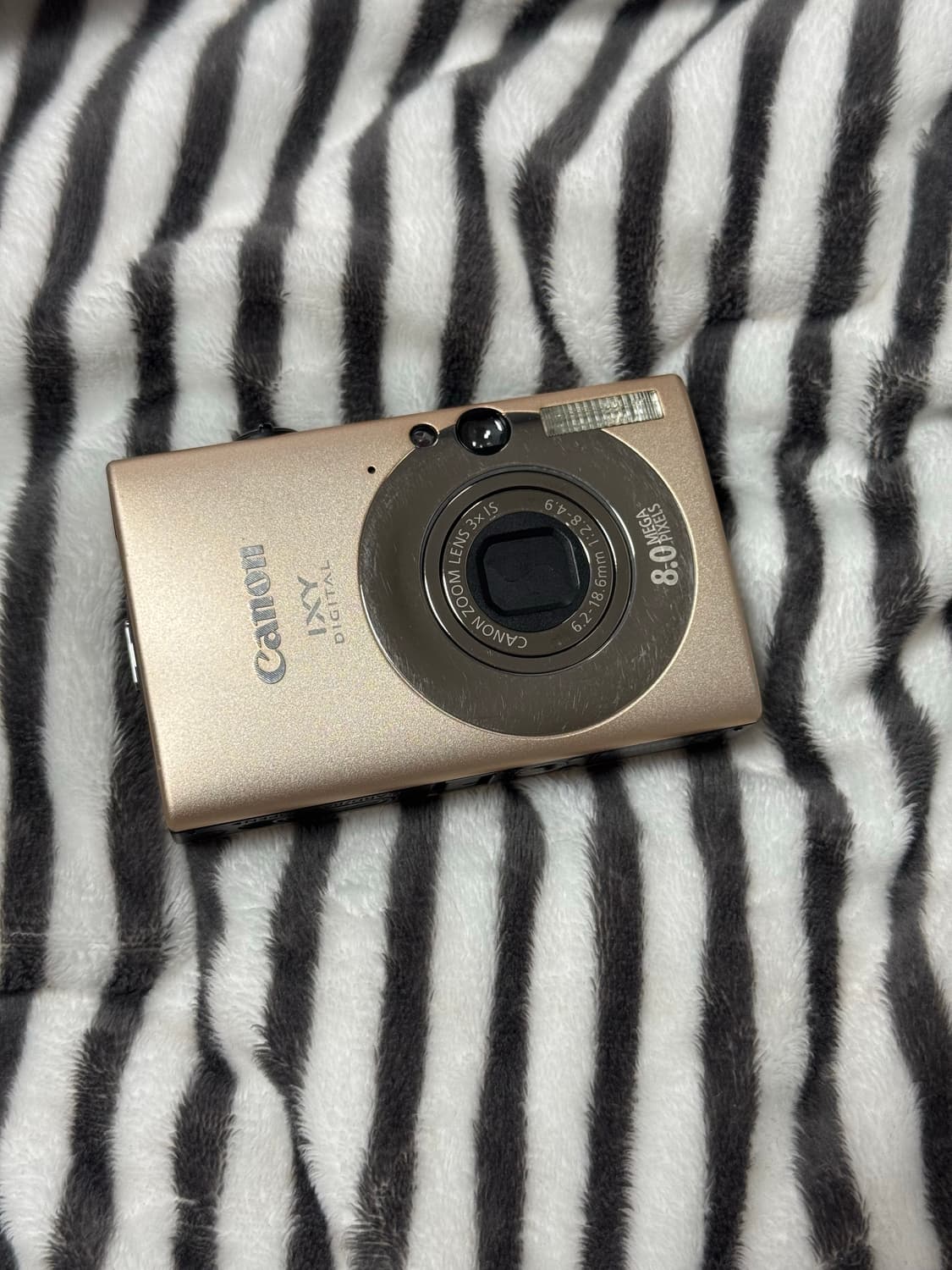 캐논 익서스 80is (익시 20is) 빈티지 디카 디지털 카메라 상품이미지1