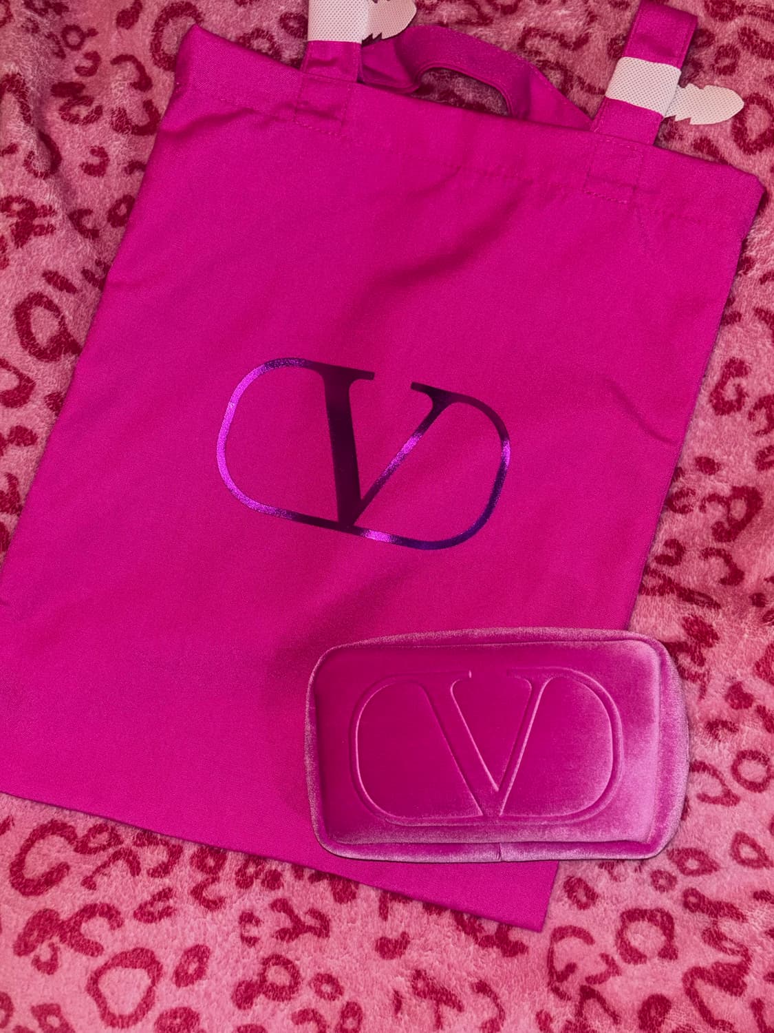 발렌티노 뷰티 핫핑크 에코백&파우치 상품이미지1