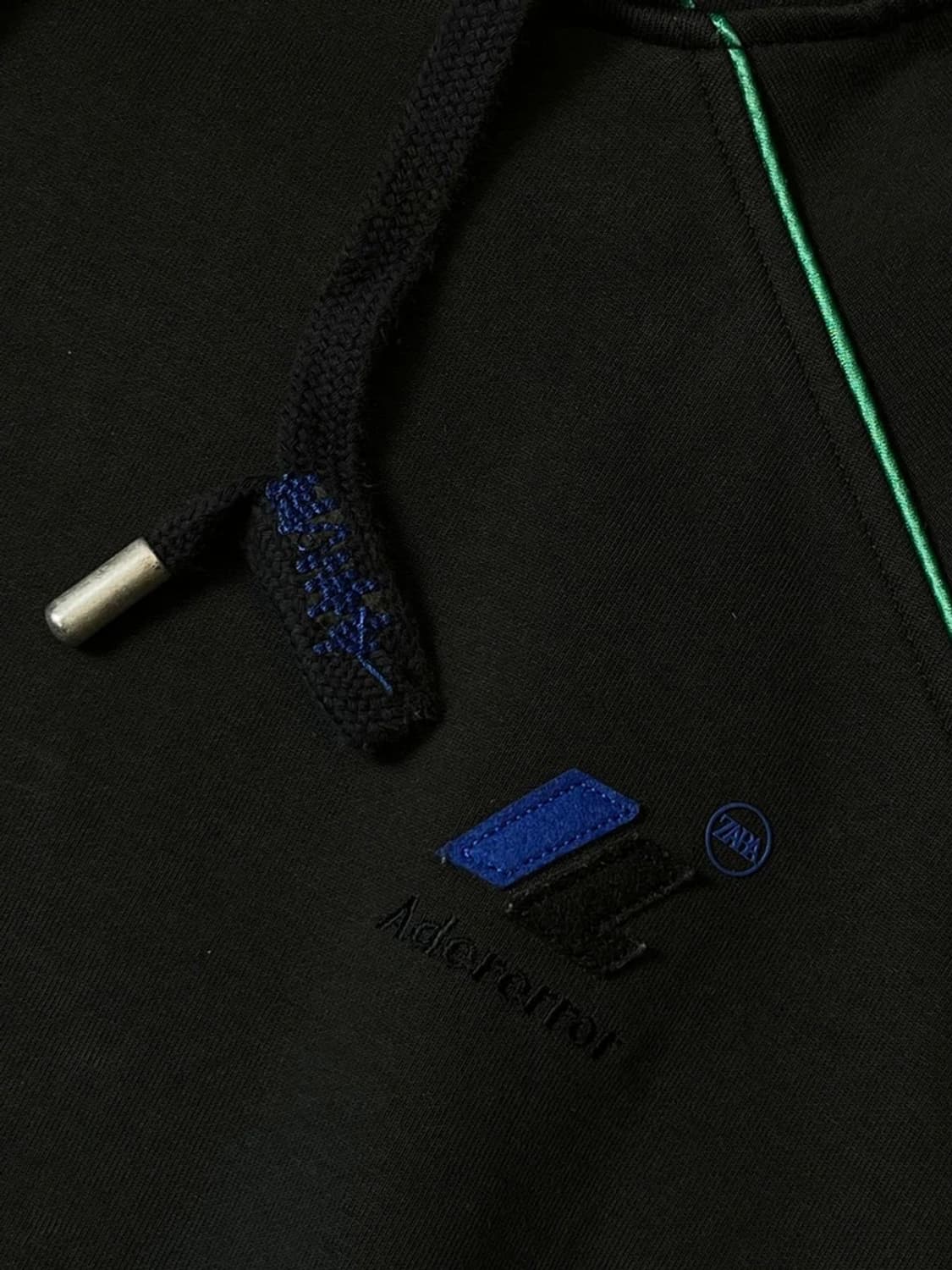 아더에러 x 자라 21FW 콘트라스트 스웻 후드티 PN7111 상품이미지4