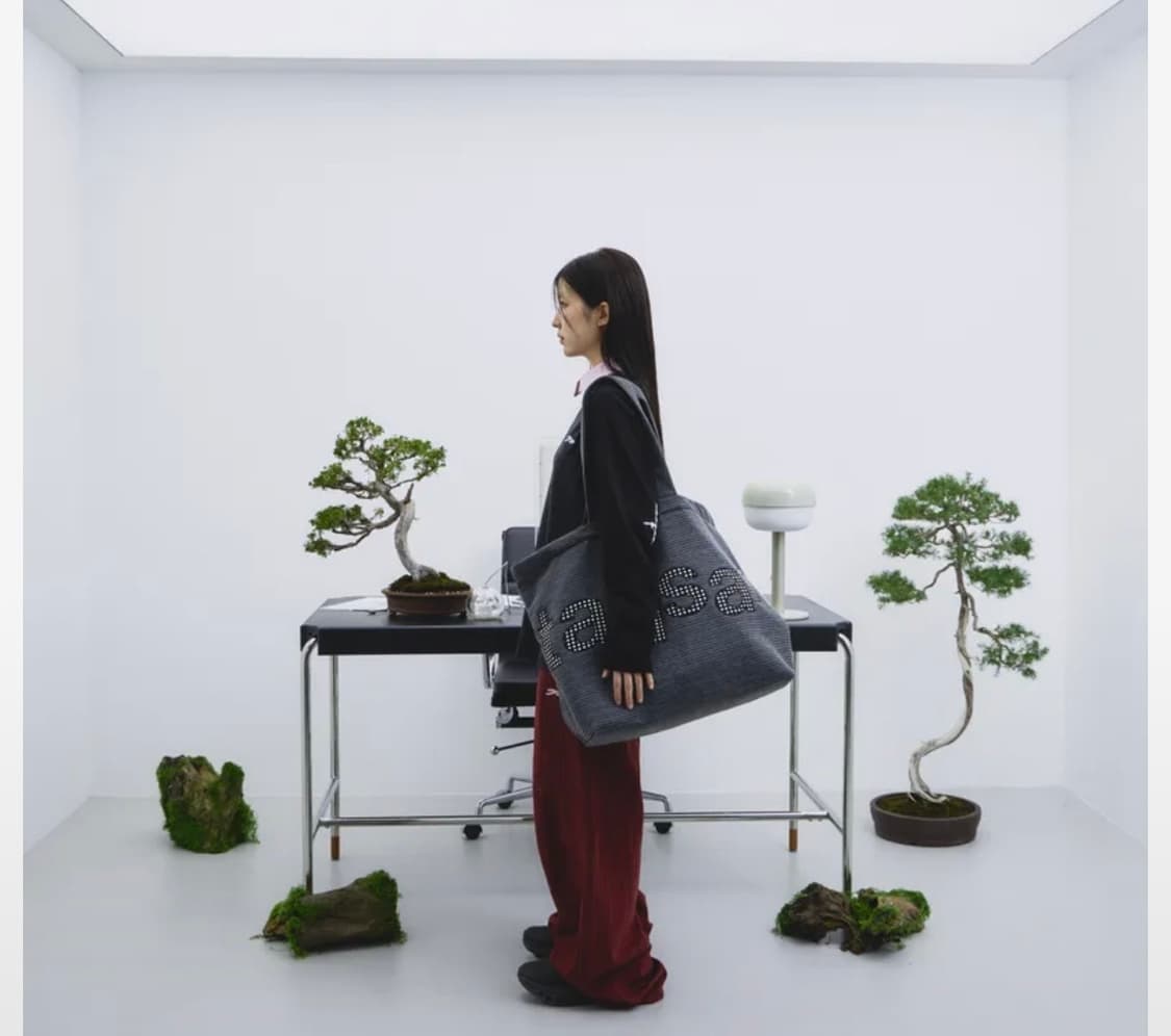 탄산 로고 쇼퍼백 그레이 상품이미지2