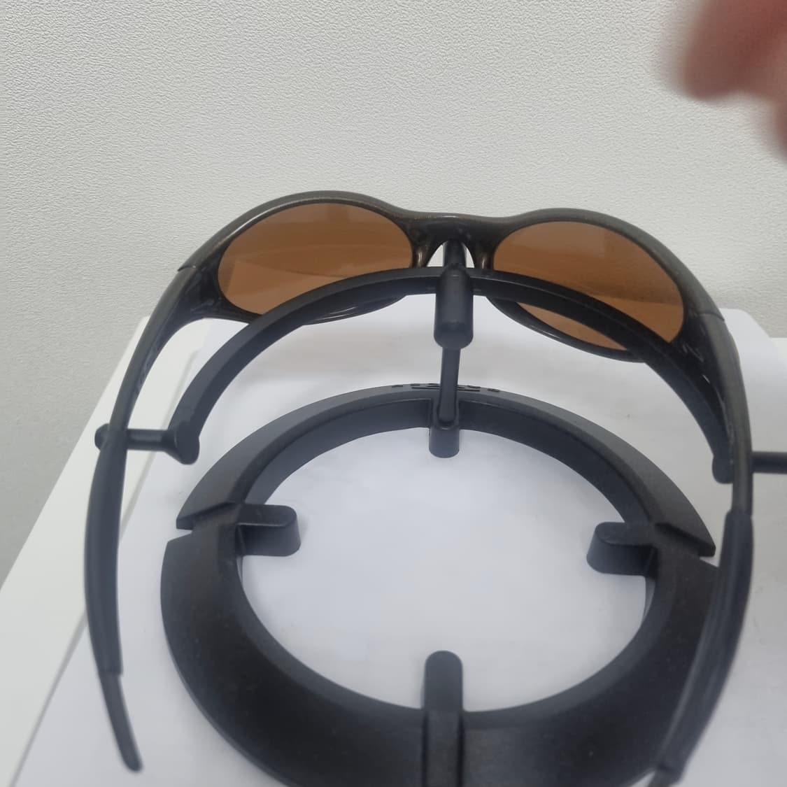 오클리 아이자켓1.0 블랙골드 상품이미지5