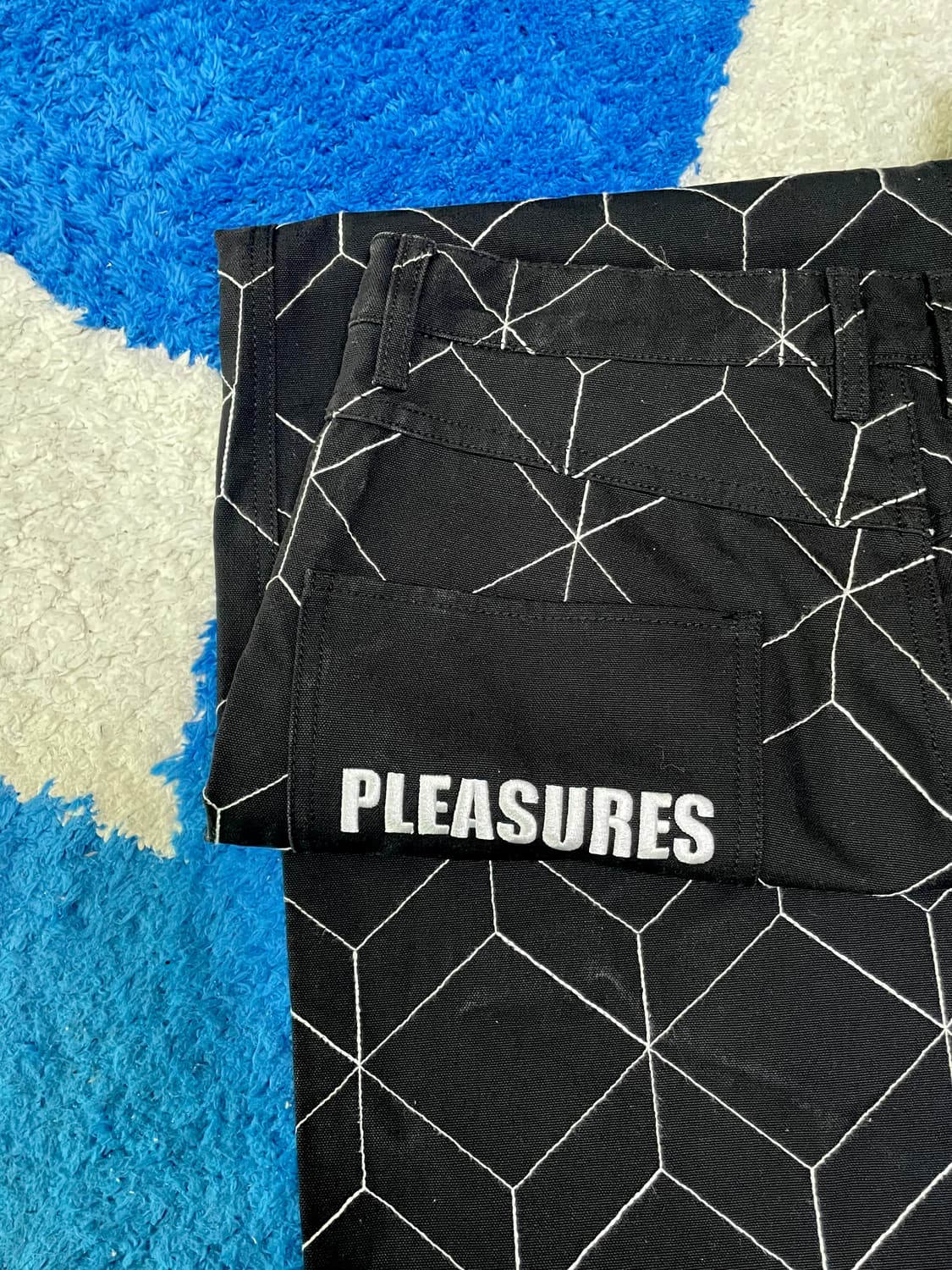 PLEASURES 플레져스 보컬 큐브 패턴 팬츠 (32) 상품이미지5
