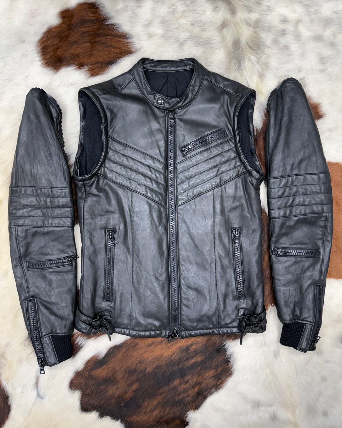 어태치먼트 모듈러 2웨이 라이더 자켓 상품이미지1