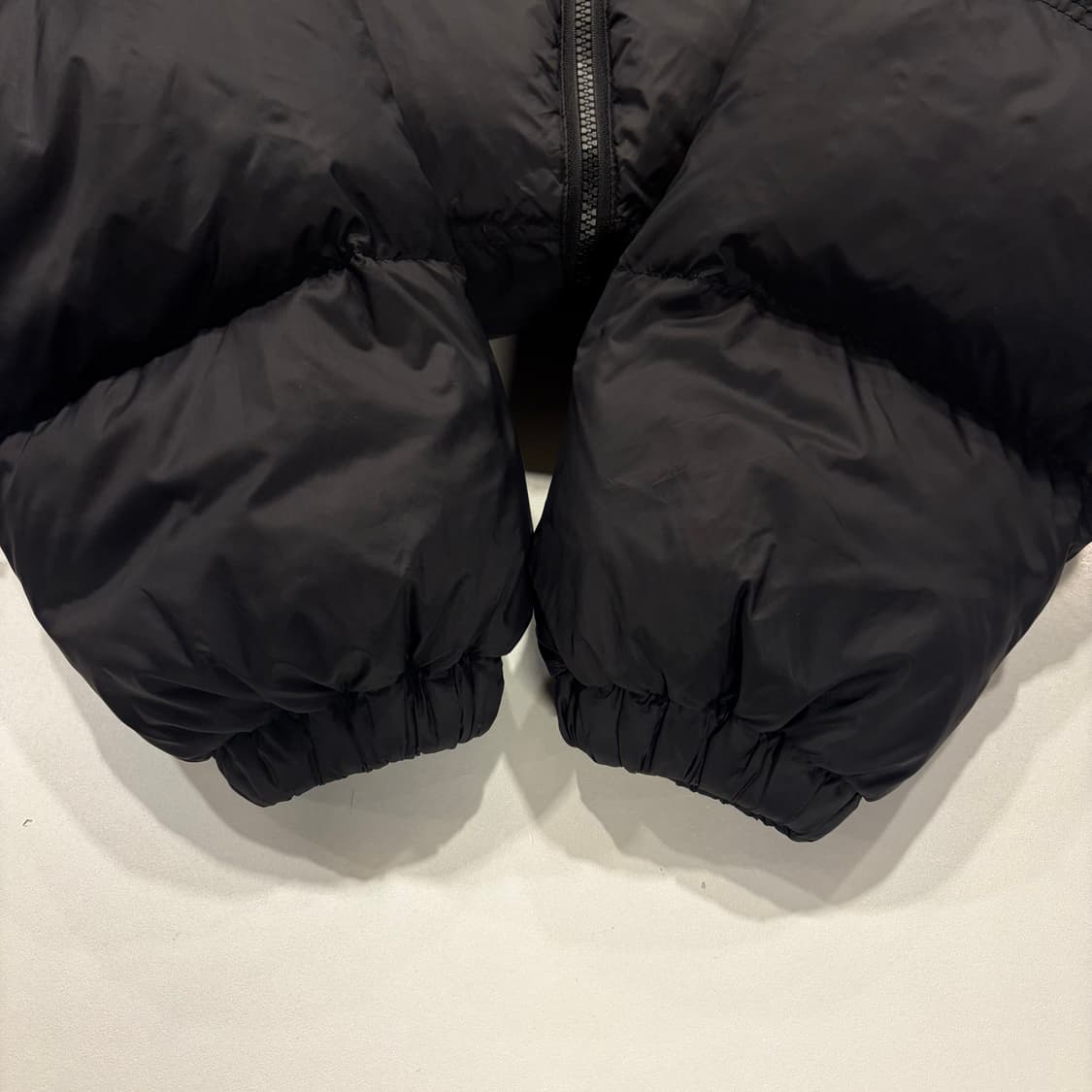 [F] 마뗑킴 하이넥 블랙 숏패딩 C271 상품이미지6