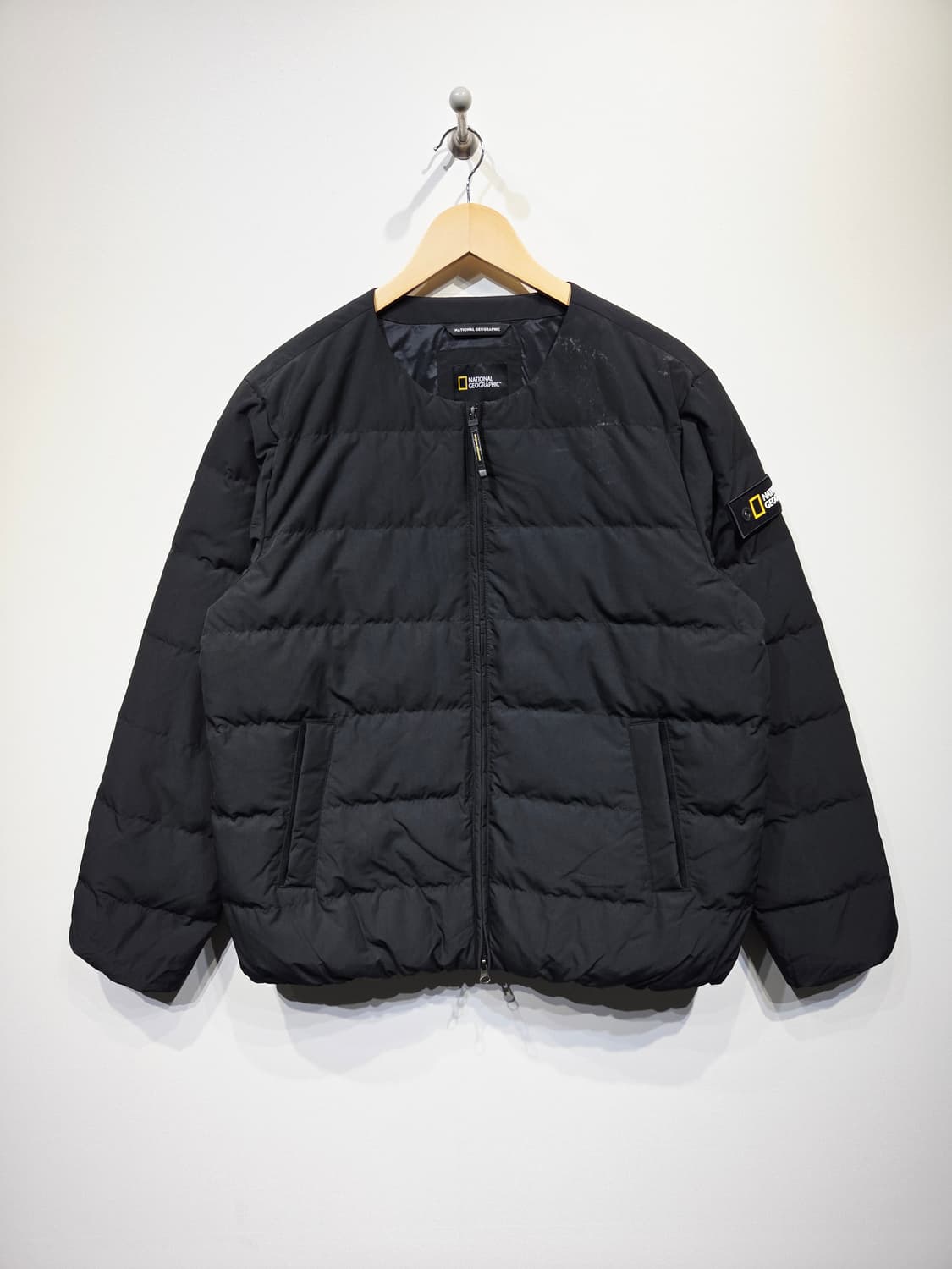 내셔널지오그래픽 노카라 덕다운 경량 패딩 블랙 상품이미지2