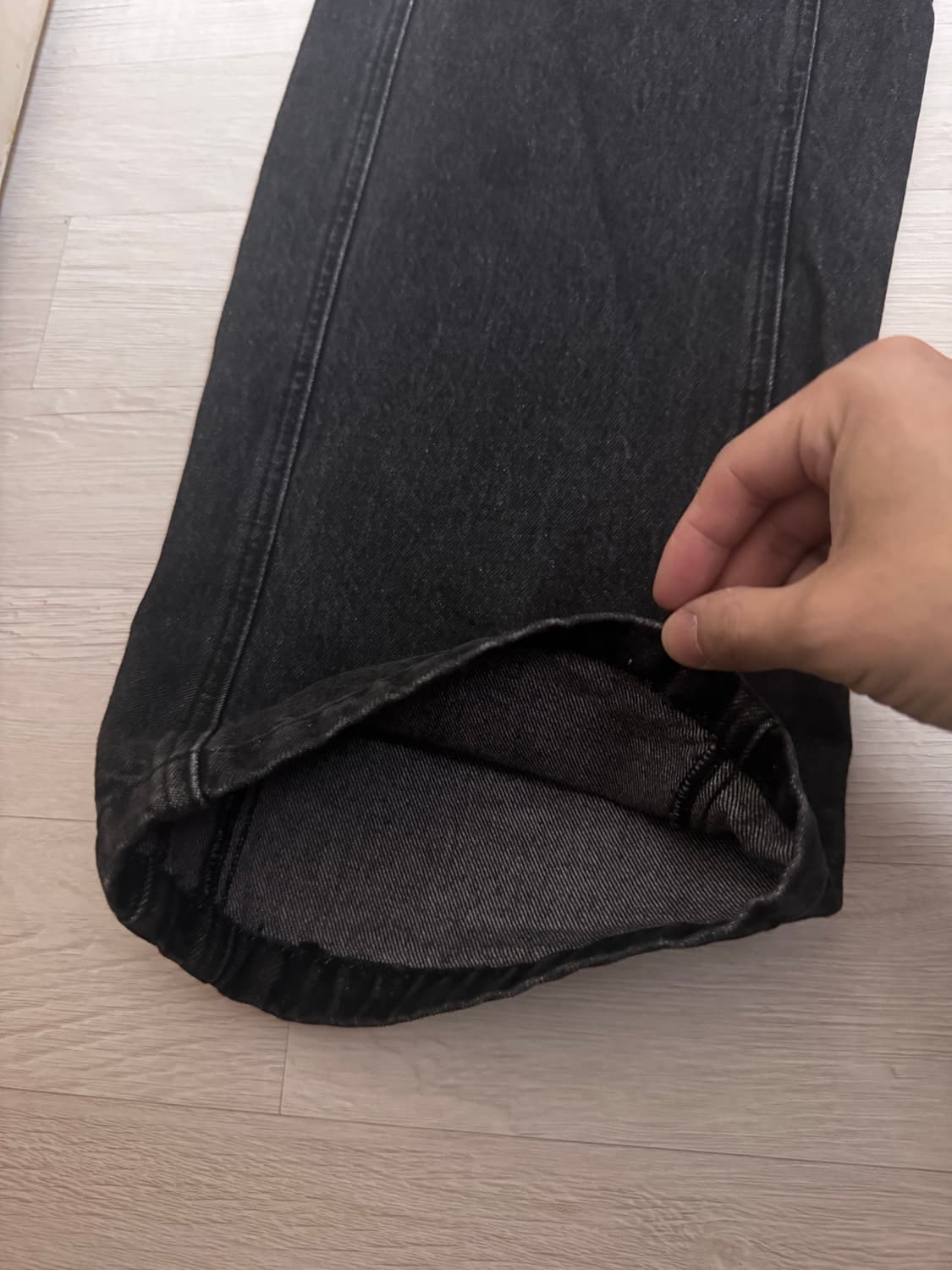 반디 더 핑크 그래비티 데님 팬츠 32 사이즈 판매합니다 상품이미지3