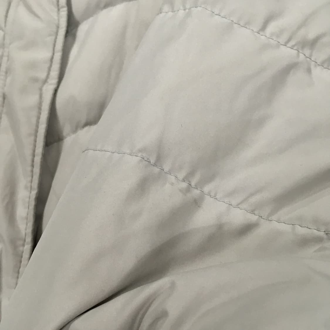 투티/0298 HOLLISTER 여성 울프죠 패딩 화이트 슬림핏 스포티 상품이미지8