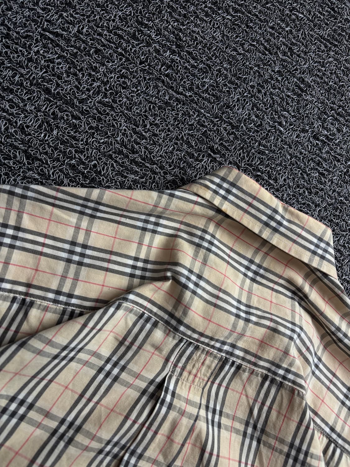 버버리 런던 클래식 노바 체크 반팔 셔츠 3699 상품이미지6