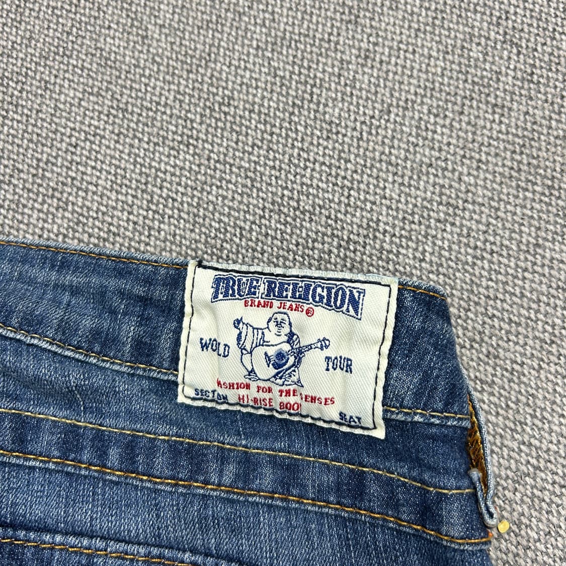 트루릴리전 섹션 부츠컷 스티치 데님팬츠(27) 상품이미지3