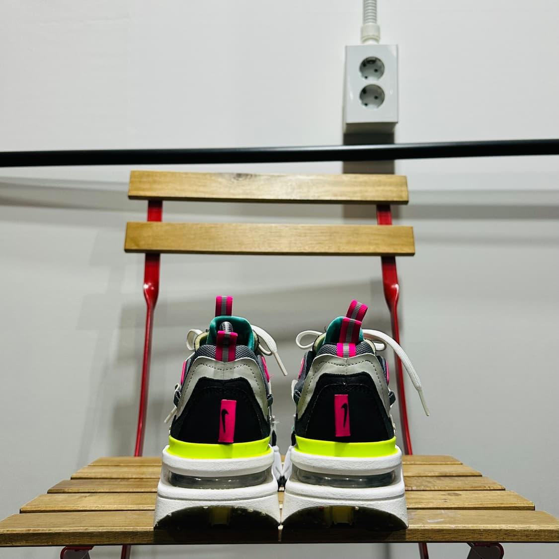 230) 나이키 운동화 여성 여자 신발 에어맥스 퓨리오사 상품이미지4