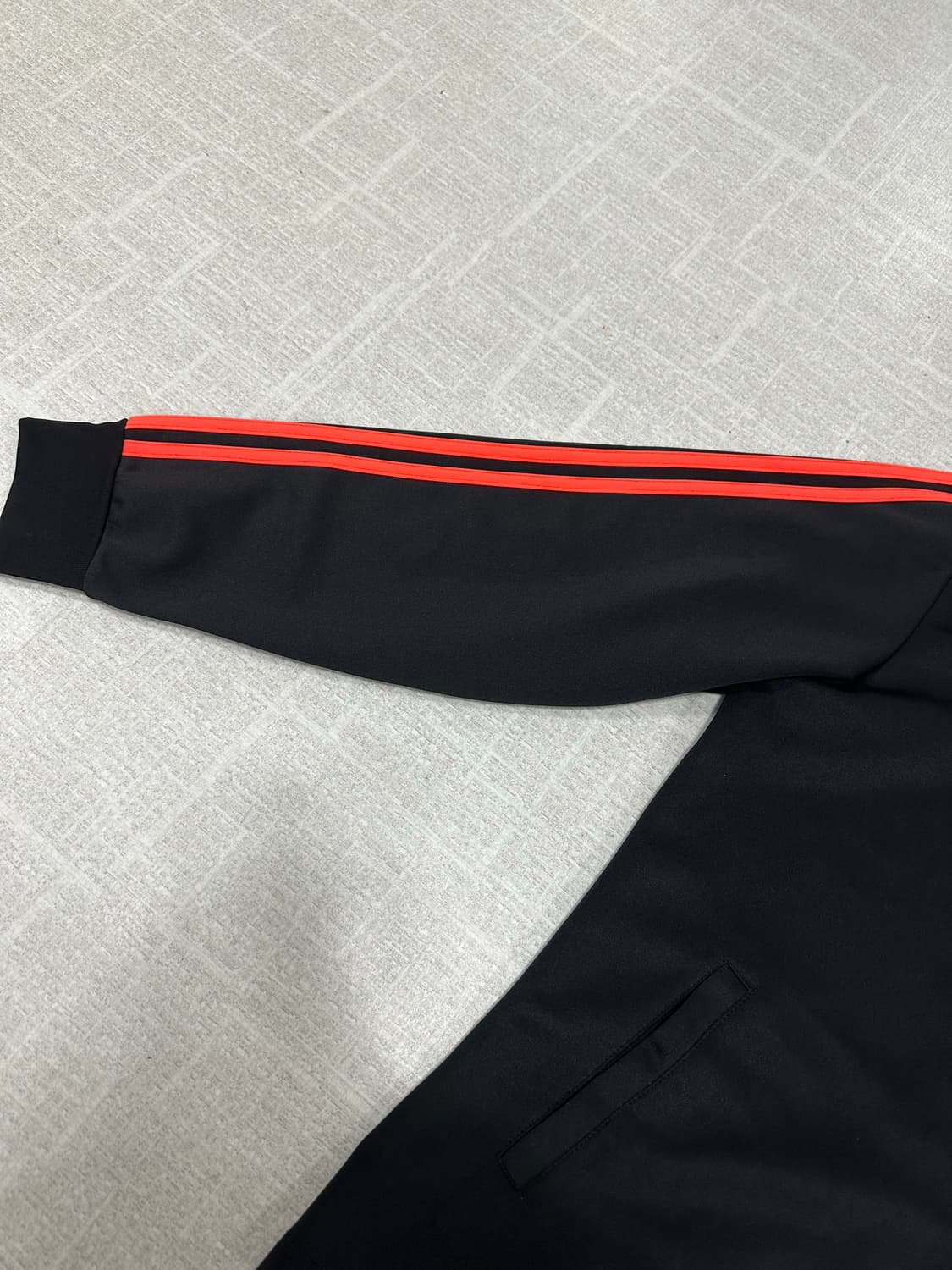 아디다스 오렌지 트랙탑 져지 상품이미지3