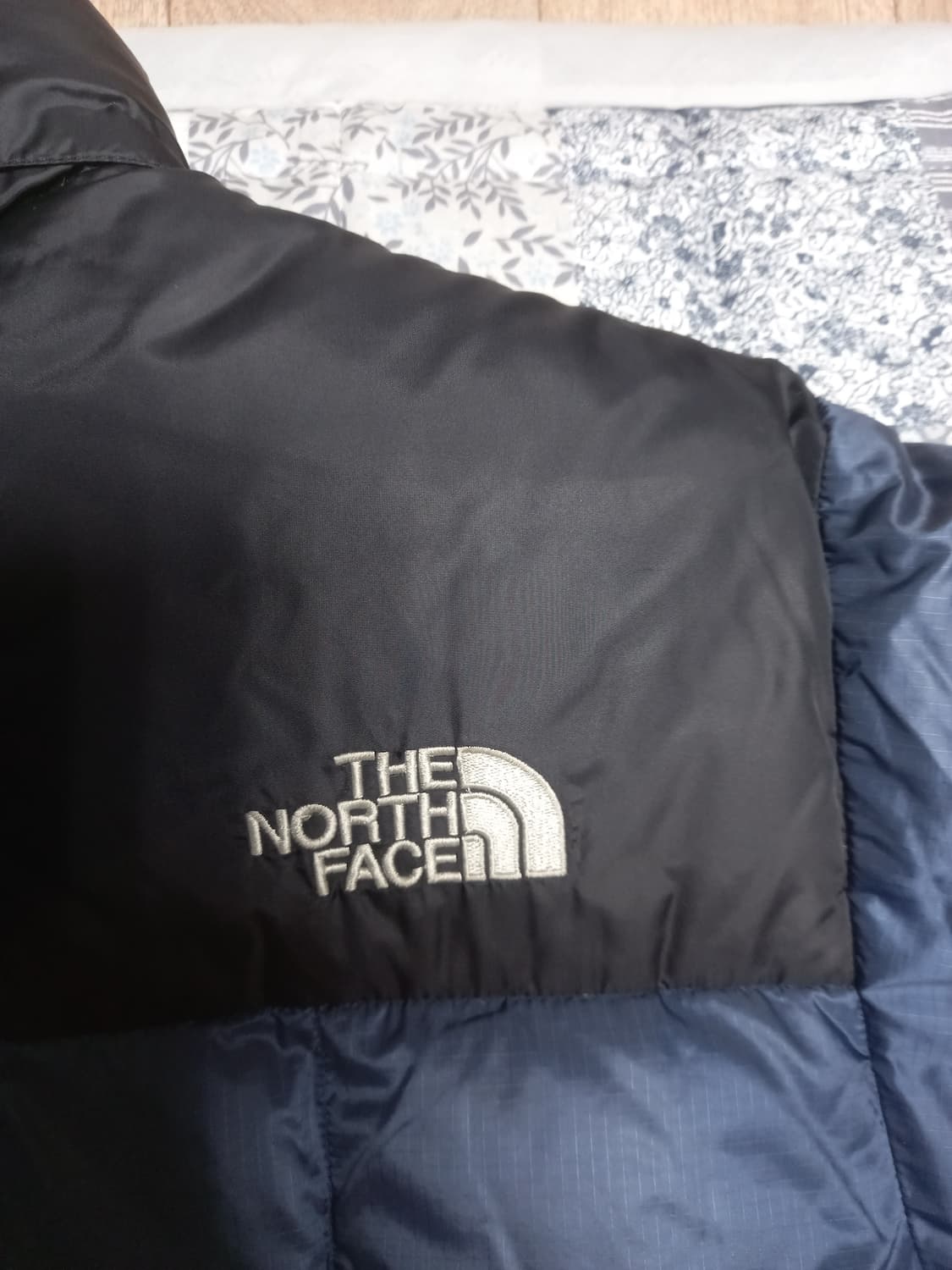 노스페이스 로체 구스패딩      95(실용95~100) 상품이미지7