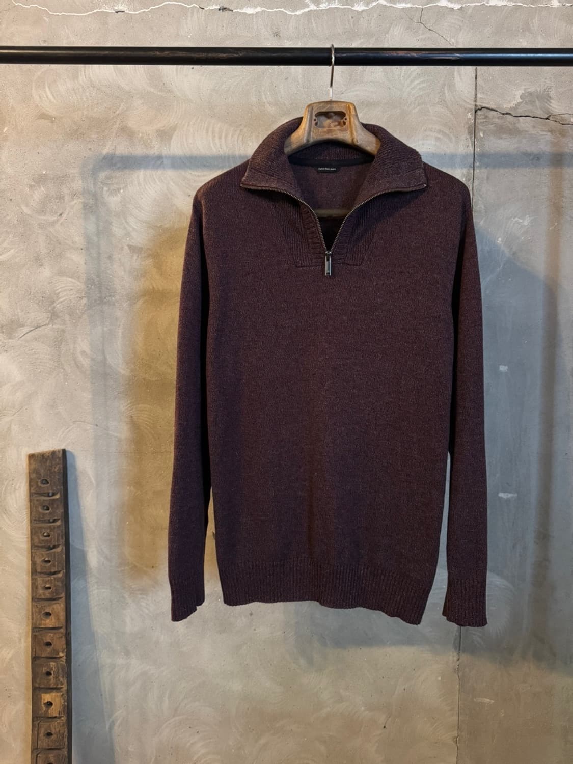 캘빈클라인 짚업 니트 100 상품이미지1