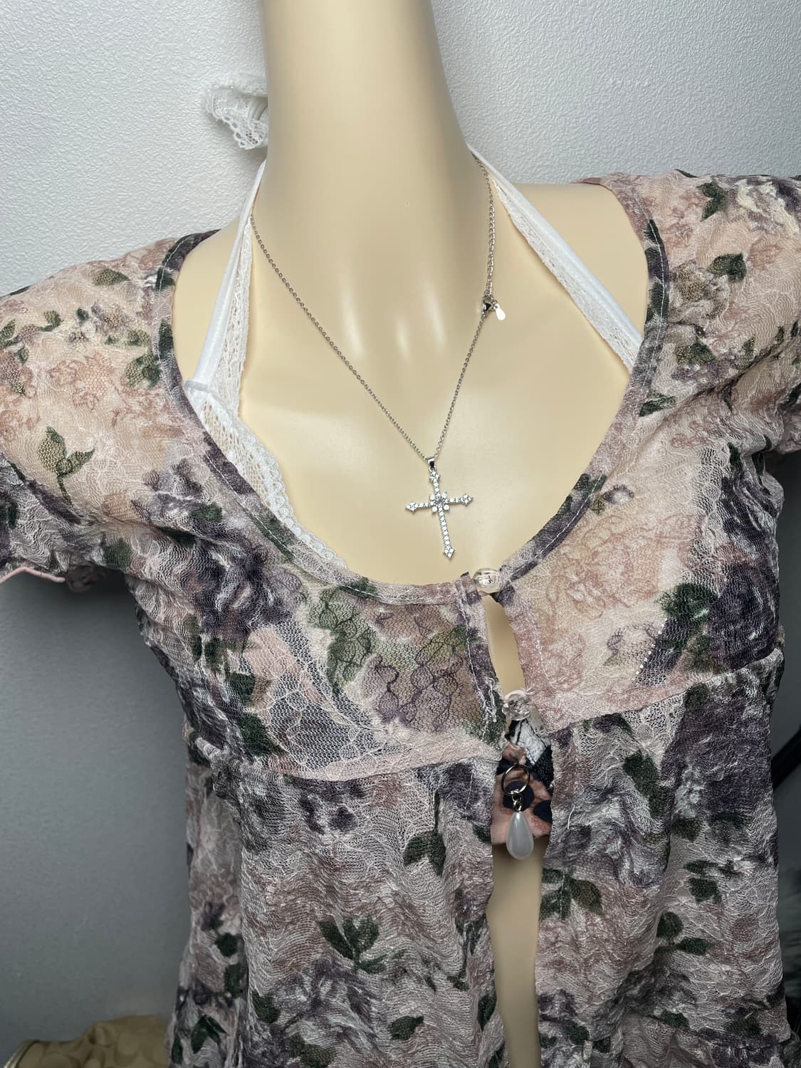 Rosa cherry flower blouse 상품이미지2