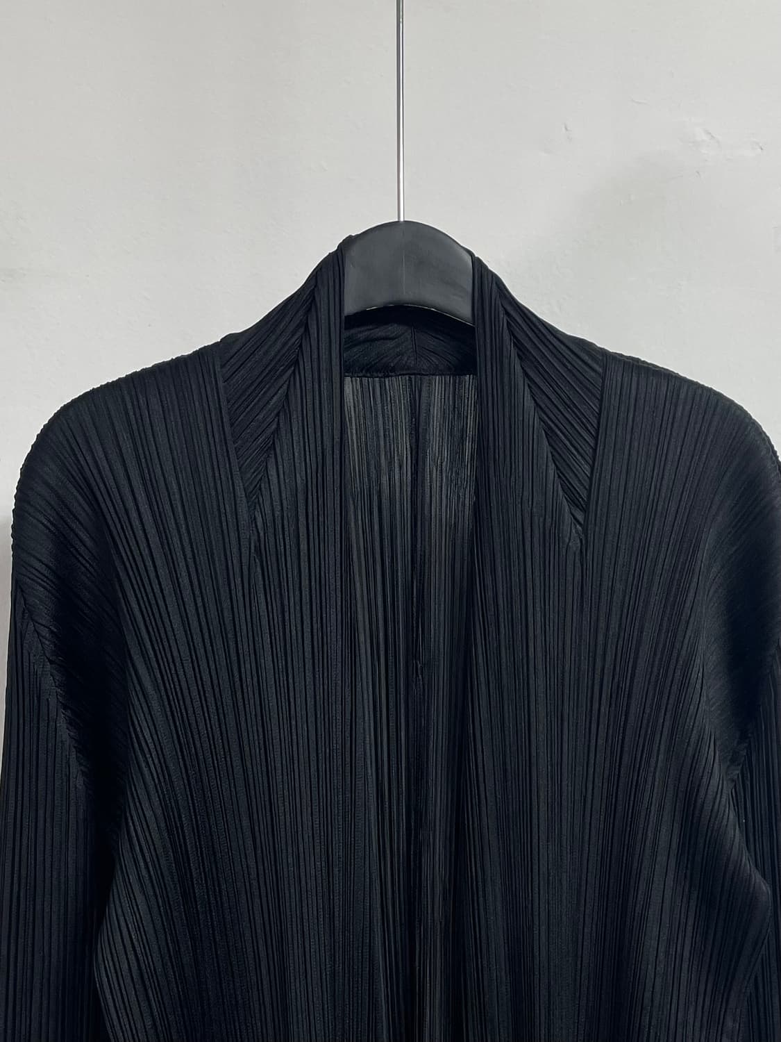 이세이미야케 플리츠플리즈 롱 가디건  (on.35) 상품이미지2