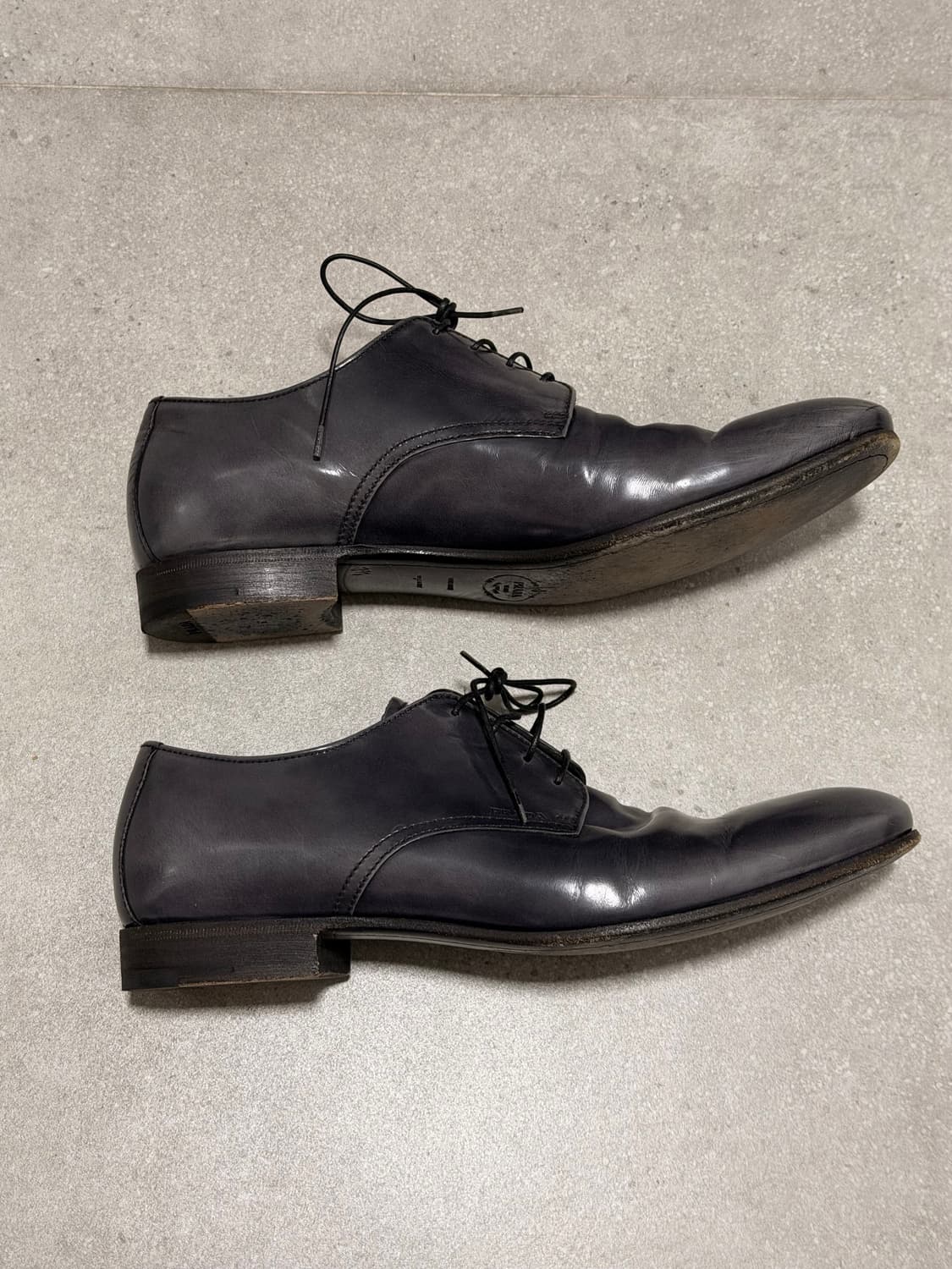 프라다 플레인토 레더 더비슈즈 상품이미지5