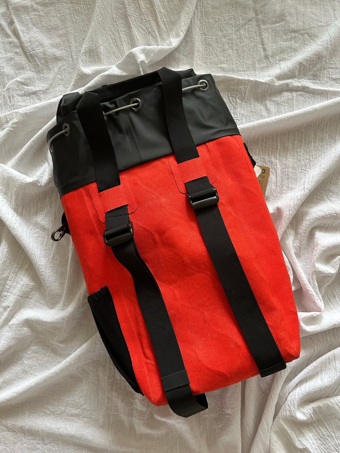 팩세이프(Pacsafe) 도난방지 백팩 15L (오렌지) 상품이미지6