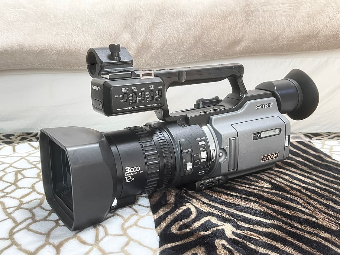 소니 pd170 (pd150) 근본 캠코더 (vx2000전문가 버전) 상품이미지5