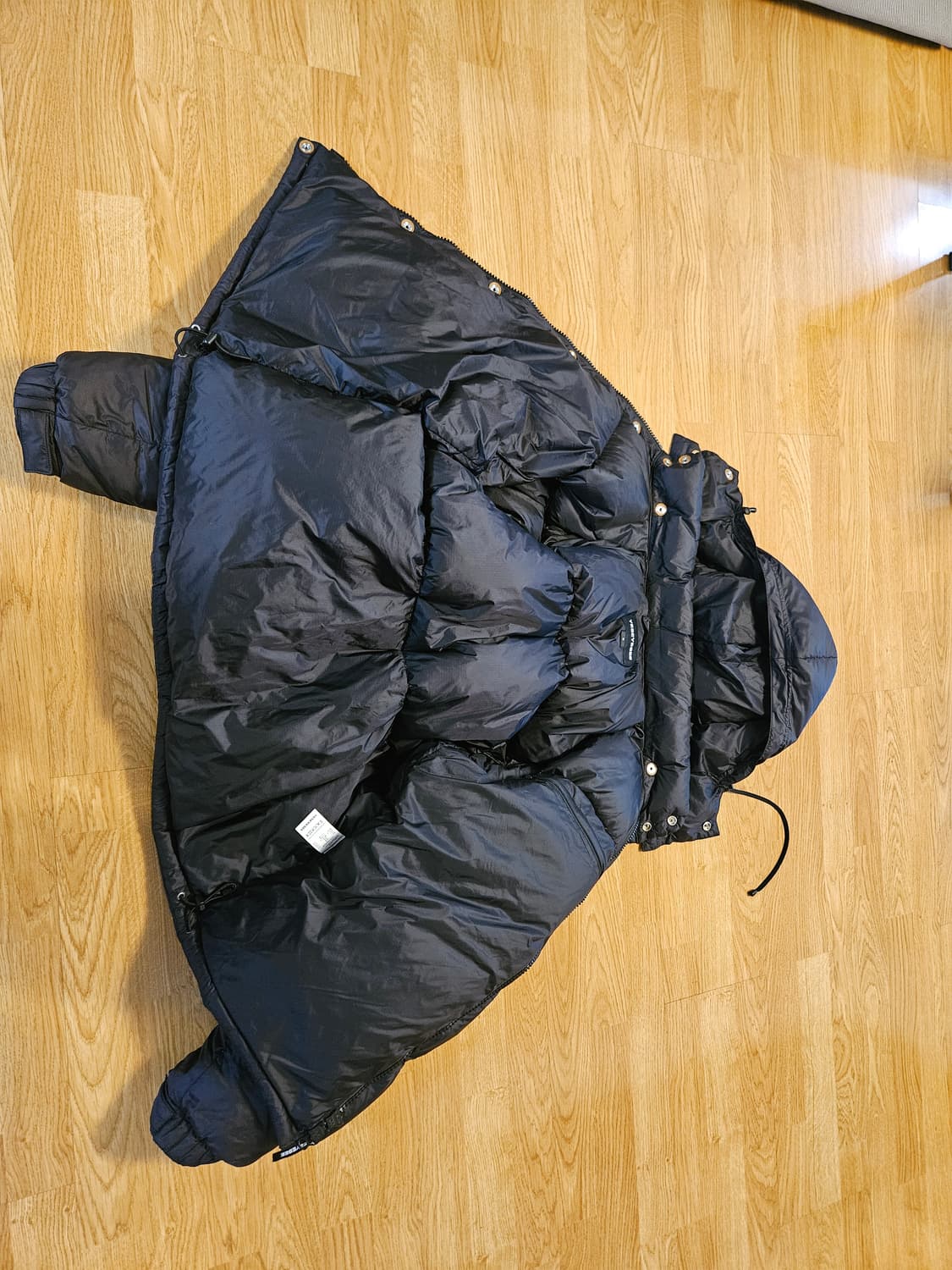 yeseyesee 예스아이씨 패딩 medium 팝니다 상품이미지2