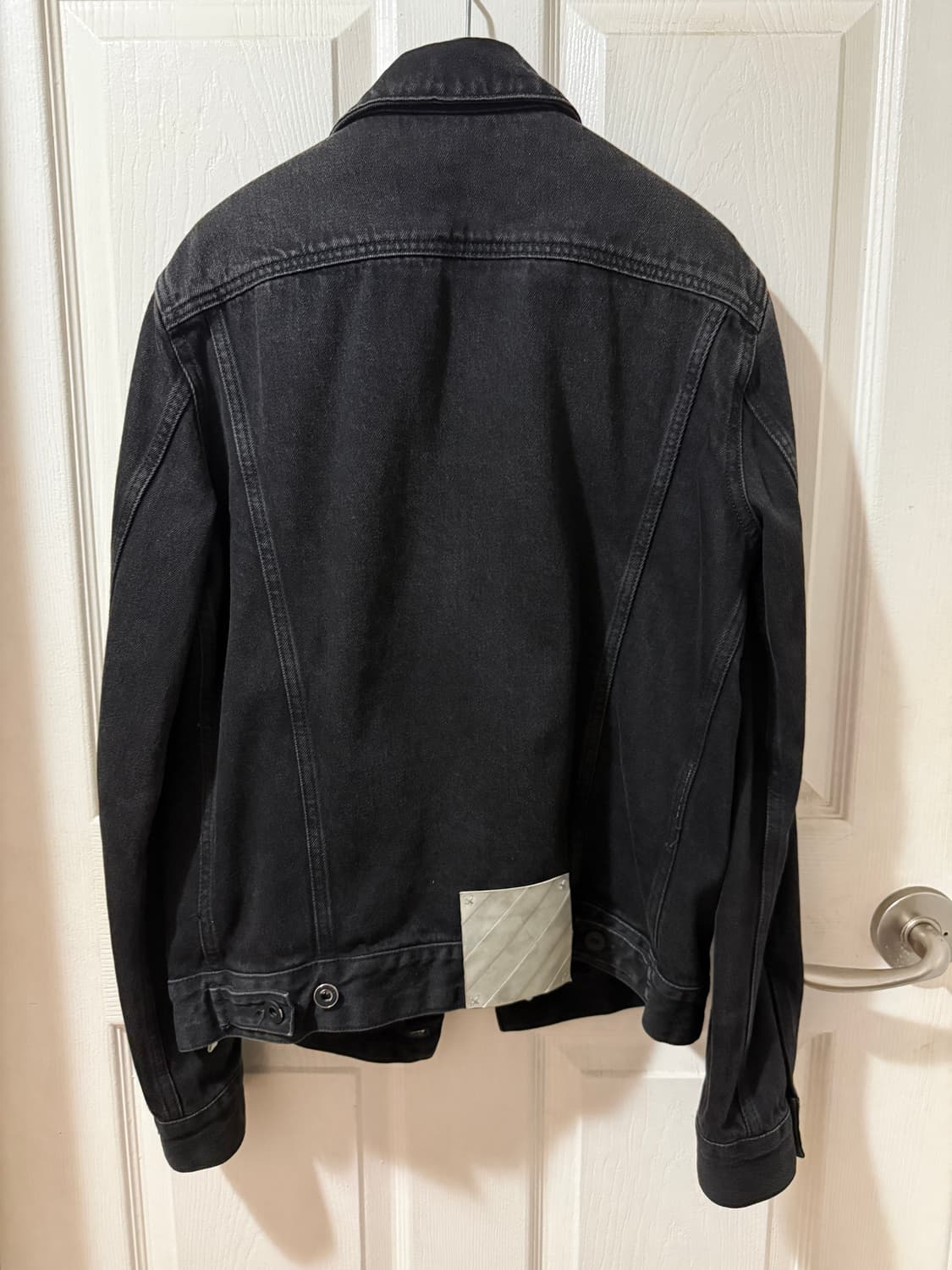 오프화이트 X 바이레도 흑청자켓 S사이즈 상품이미지2