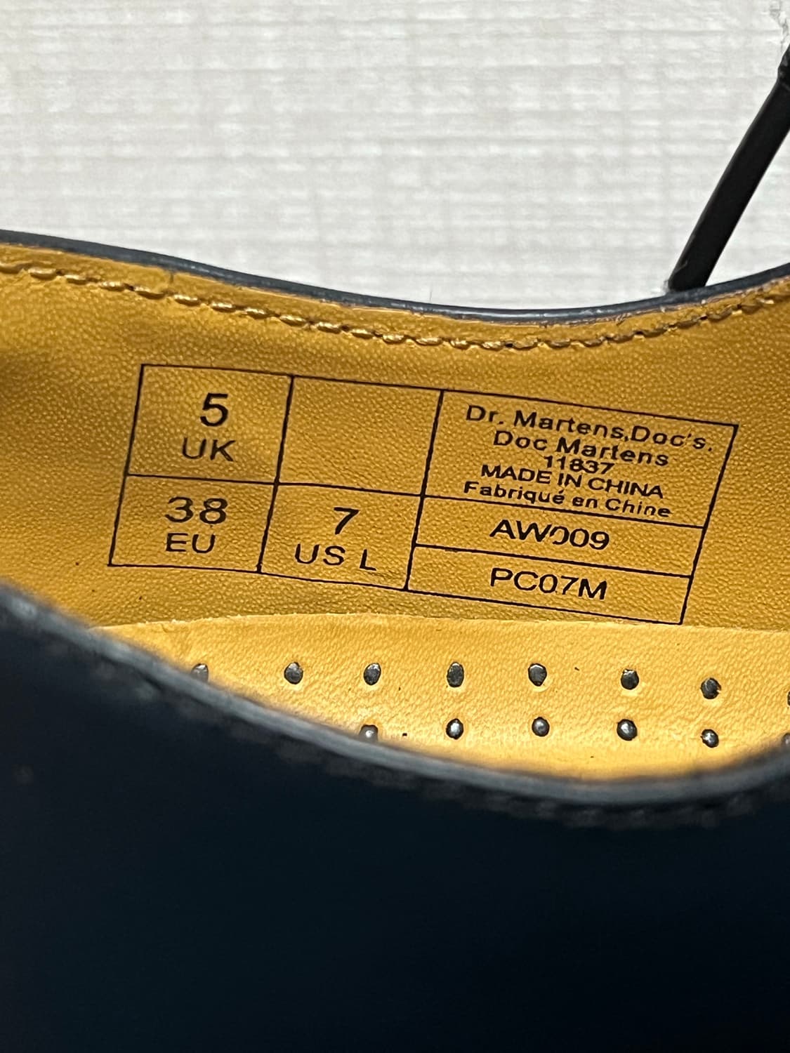 빠르게 판매) 닥터마틴 1461 3홀 스무스 240 상품이미지5