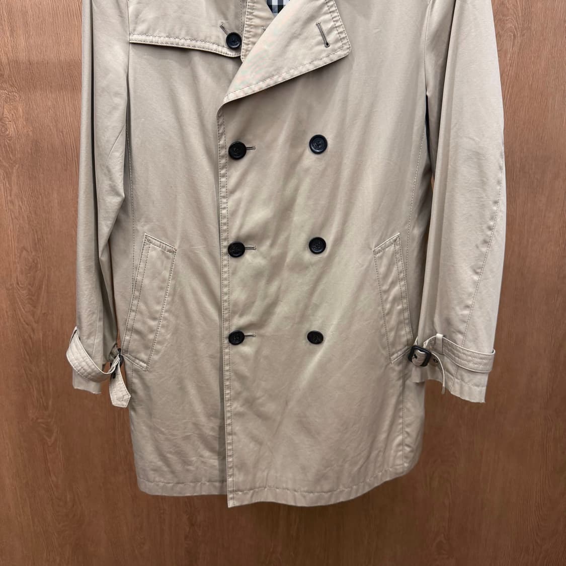 버버리 블랙 라벨 트렌치 코트 더블 브레스티드 디테일 레귤러핏 베이지 상품이미지5