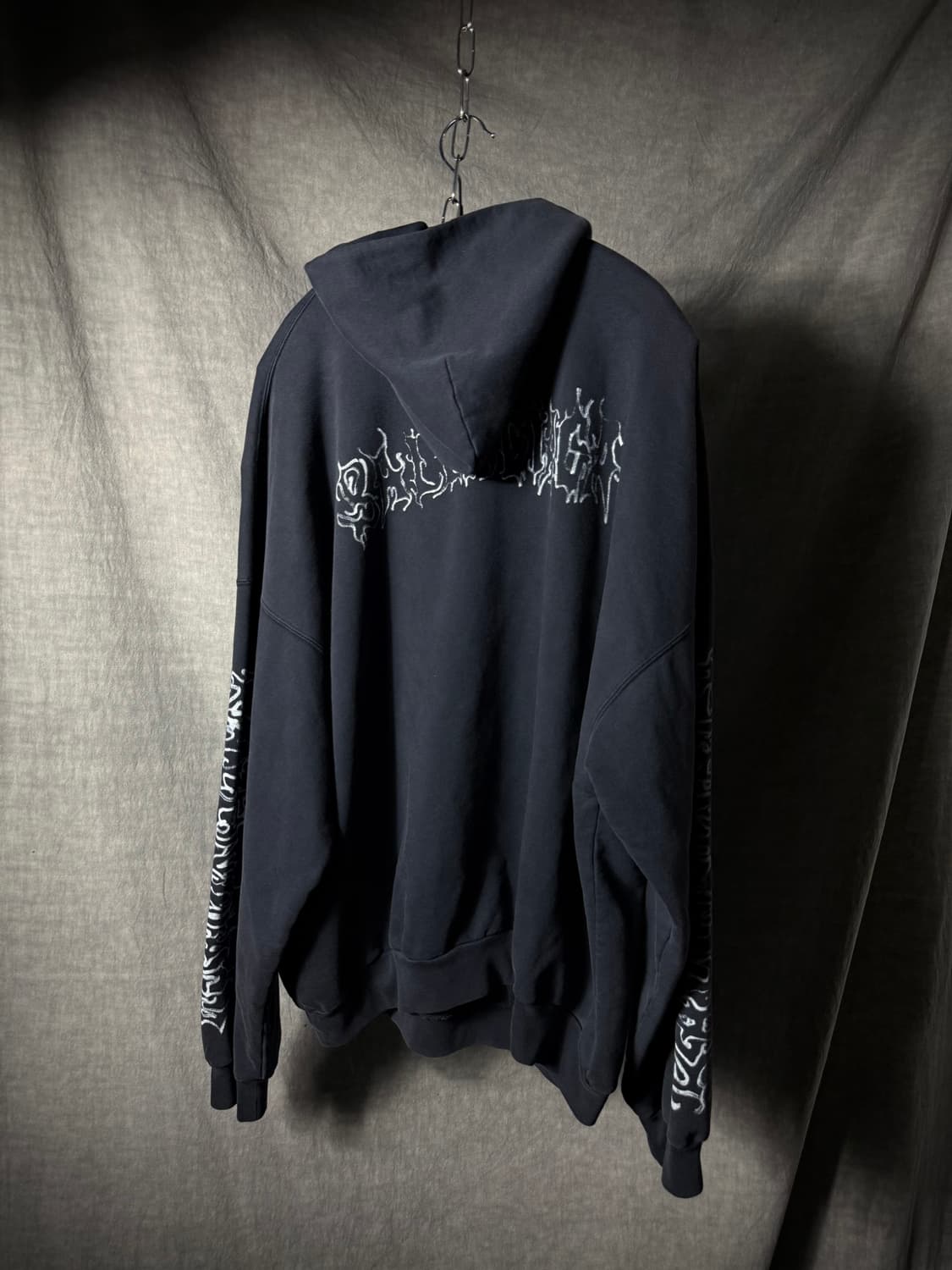 Balenciaga Metal Logo Oversized Hoodie   상품이미지7