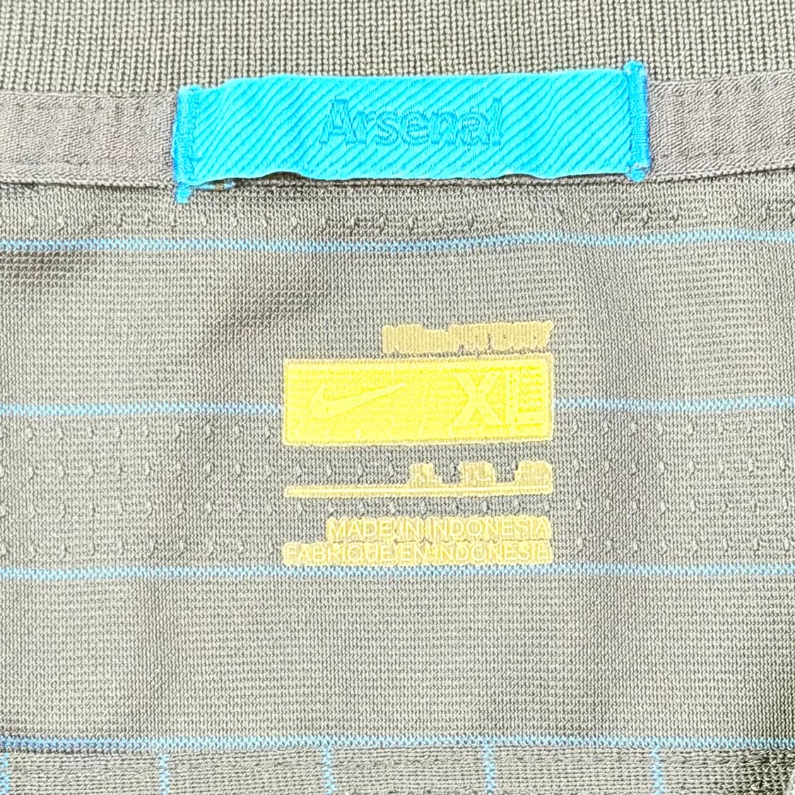 09-10 아스날 어웨이 유니폼 상품이미지9