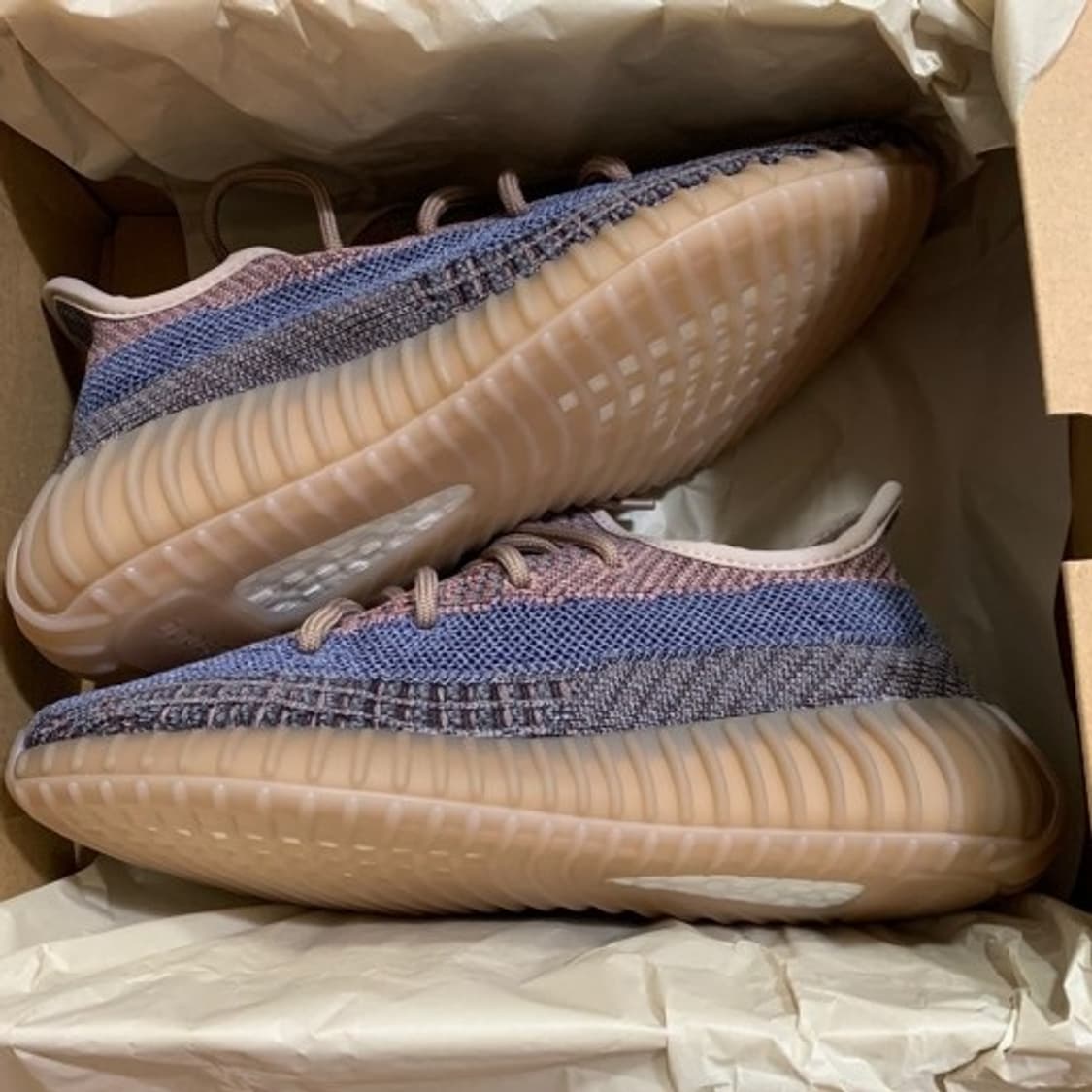 아디다스 이지부스트350 V2 페이드 285 상품이미지2