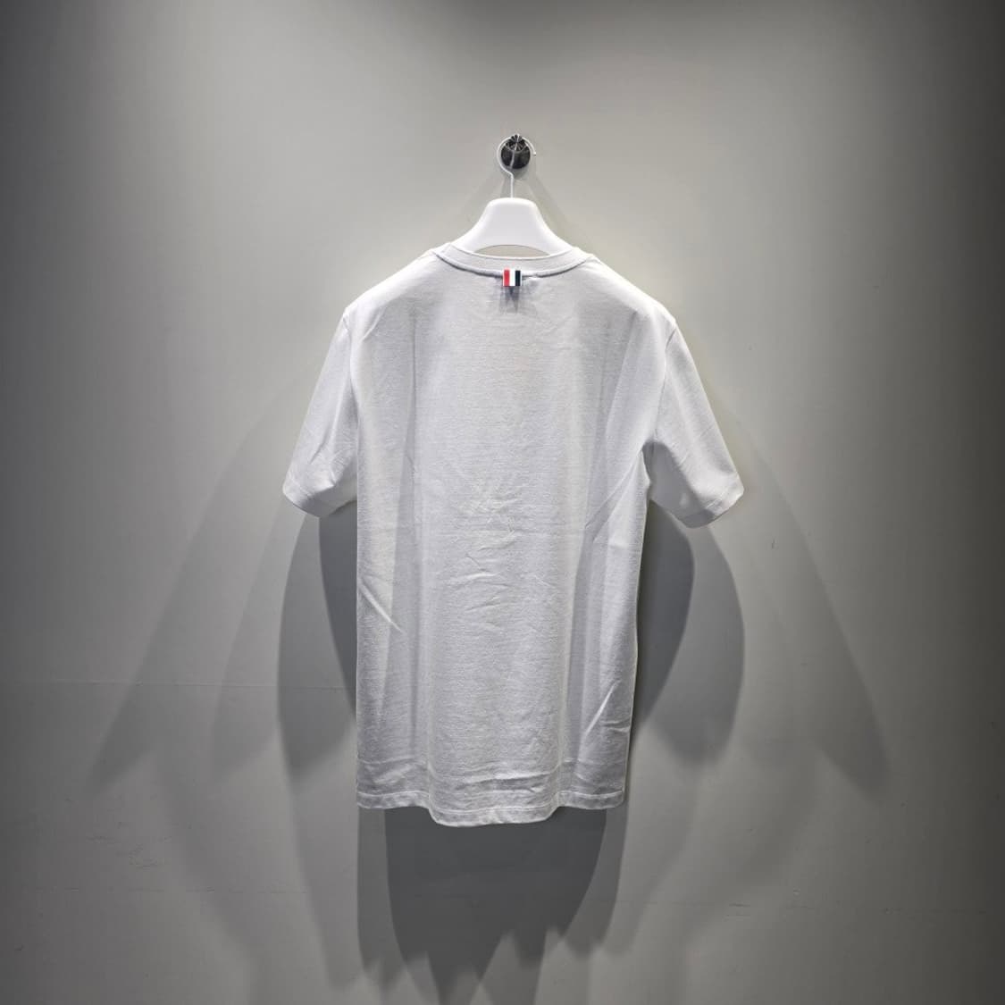 [정품] 톰브라운 저지 릴렉스드 사이드 슬릿 티셔츠 3 상품이미지2