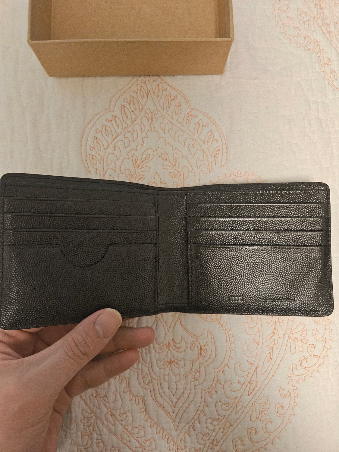 아미 블랙 가죽 반지갑 판매합니다(최종가) 상품이미지3