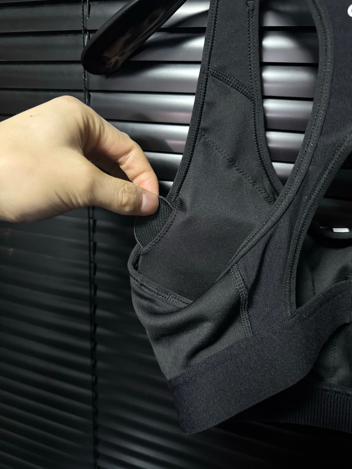 아디다스 삼선 브라탑 요가 헬스 런닝 기능성 트레이닝 xs 나시 슬리브 상품이미지8