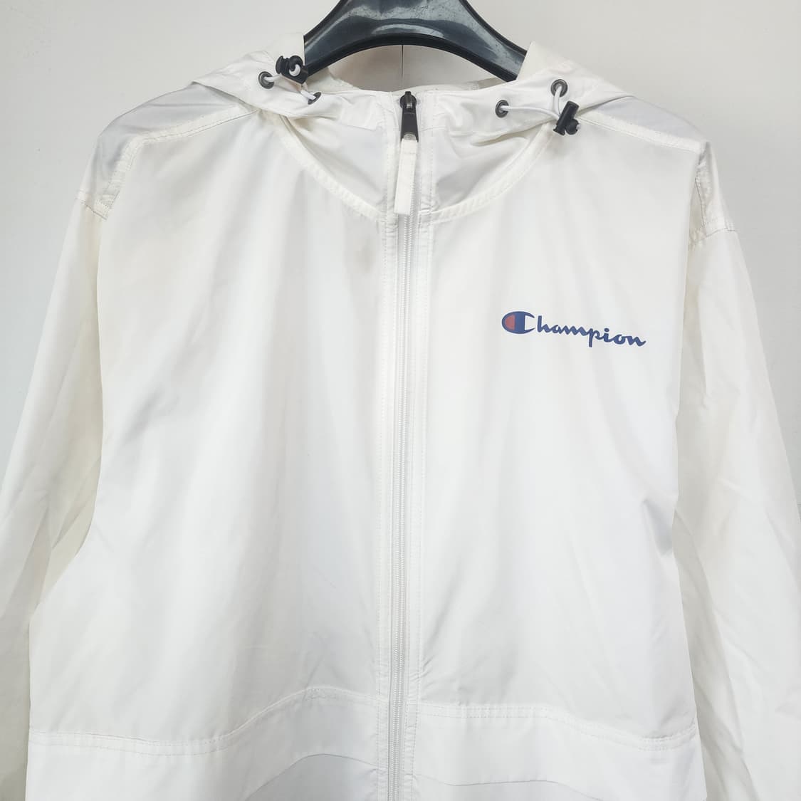 챔피온 화이트 후드 바람막이 상품이미지2