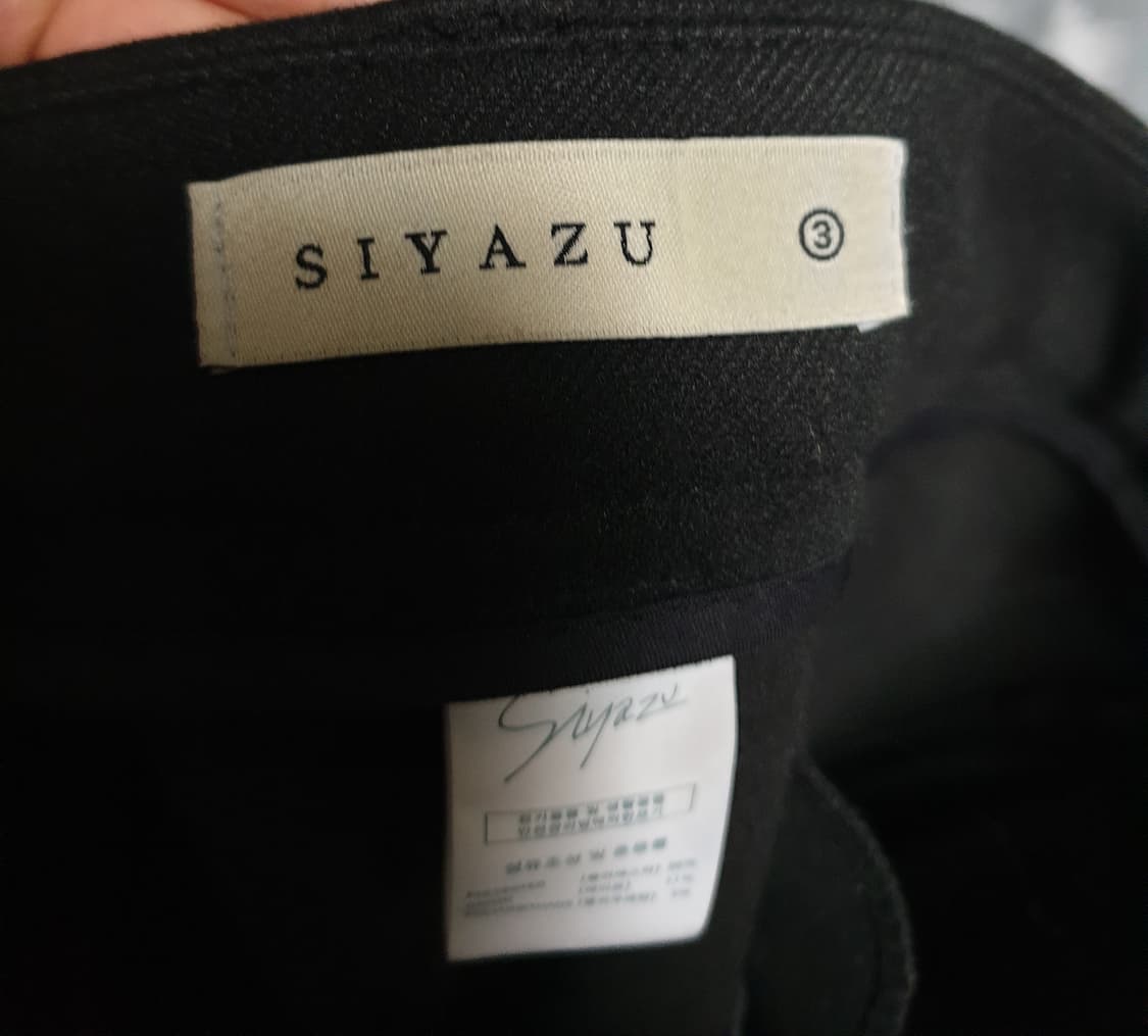 SIYAZU 이중직원단 롱 와이드 슬랙스 블랙 (L) 상품이미지3
